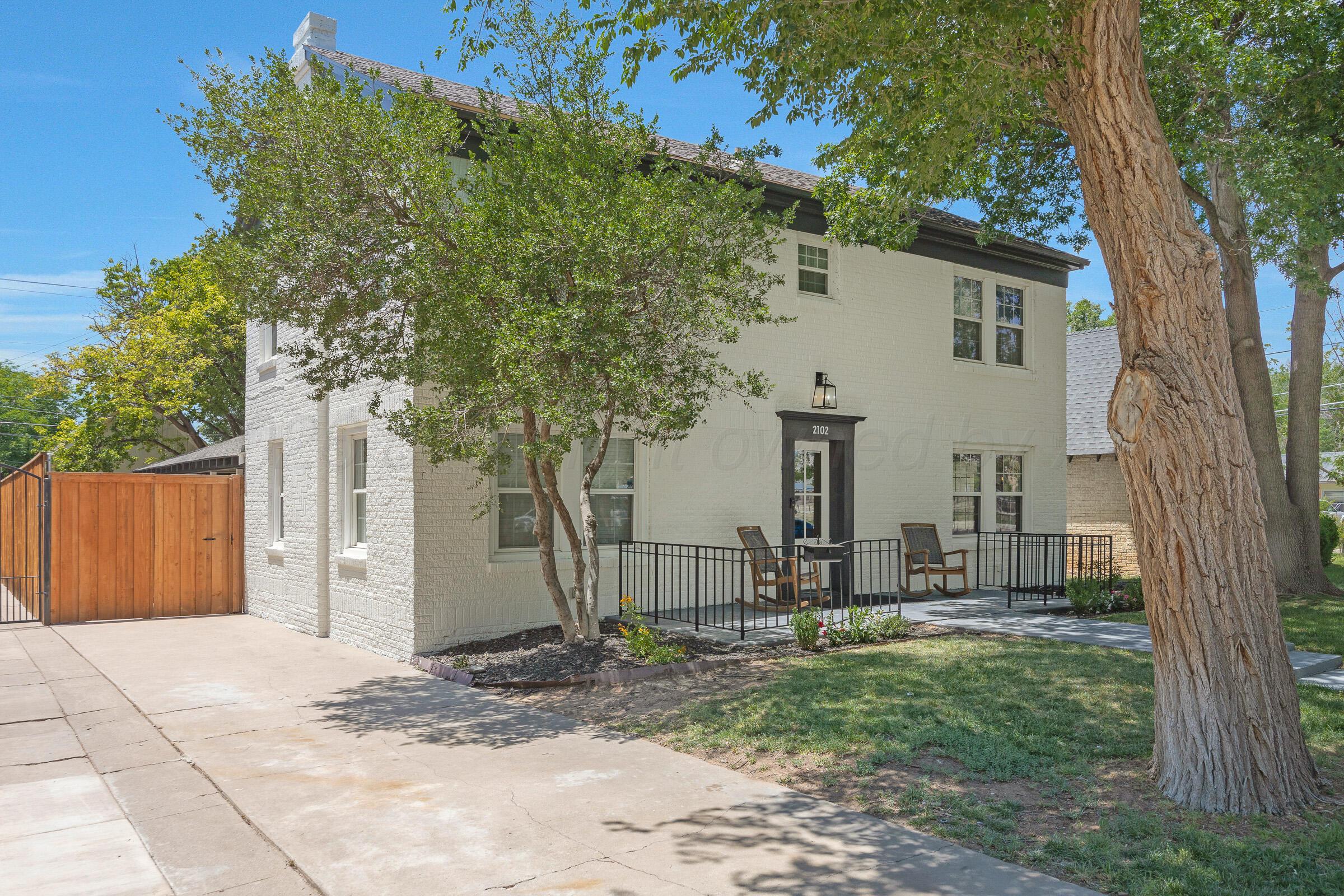 2102 S Hayden Street Property Photo 2