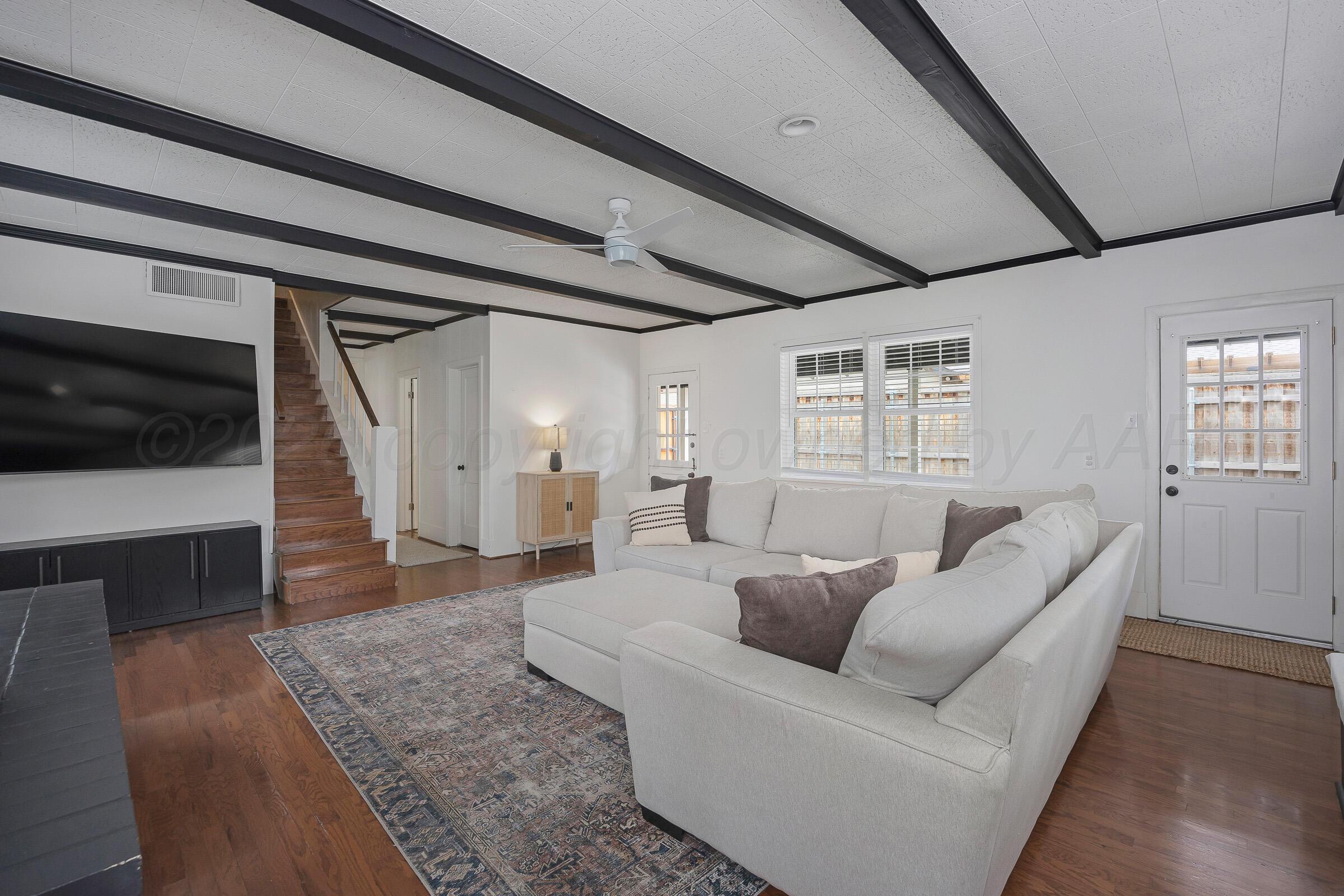 2102 S Hayden Street Property Photo 12