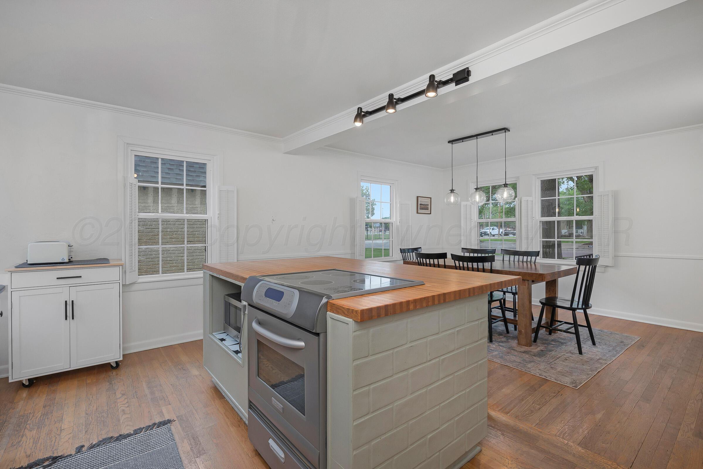 2102 S Hayden Street Property Photo 19