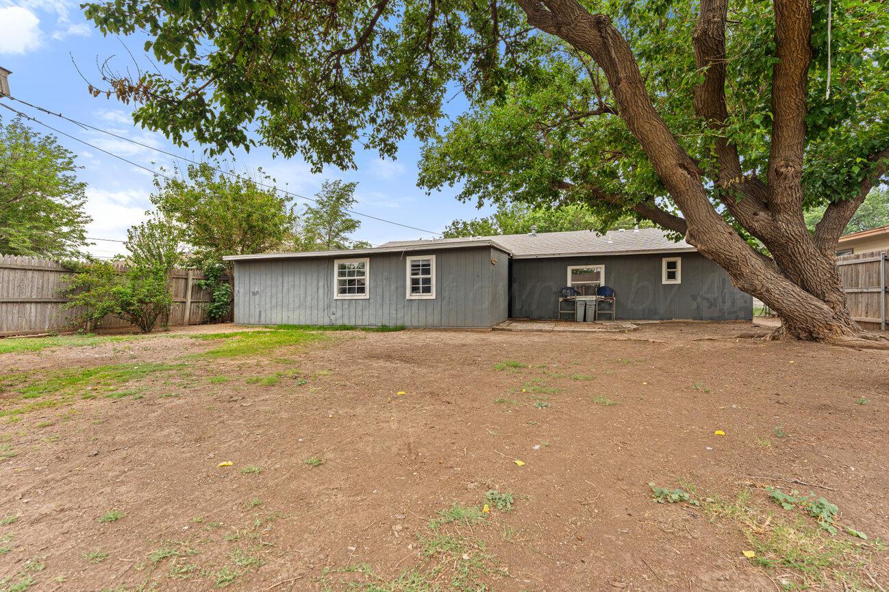 2911 Browning Street Property Photo 33