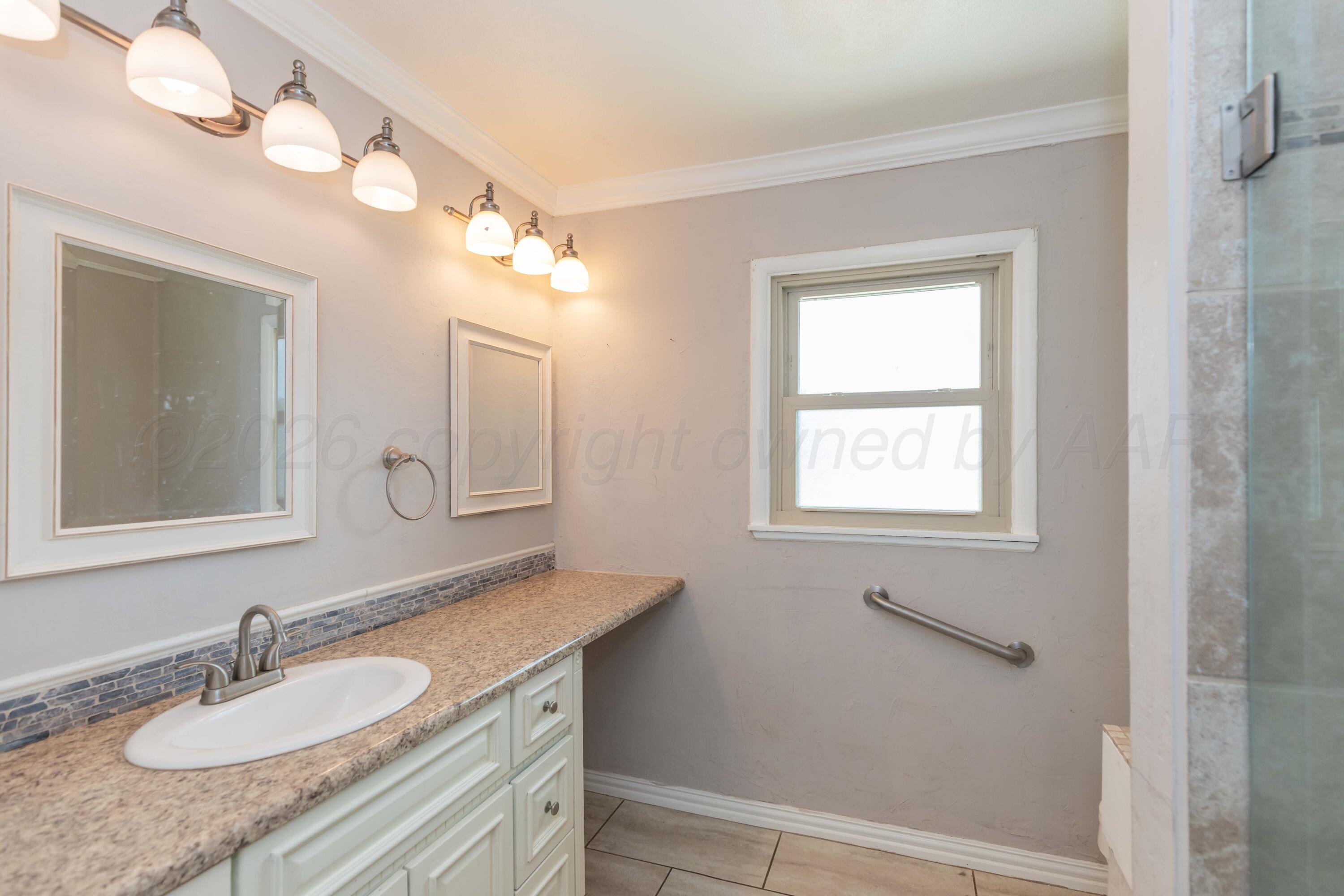 6031 Linden Lane Property Photo 16