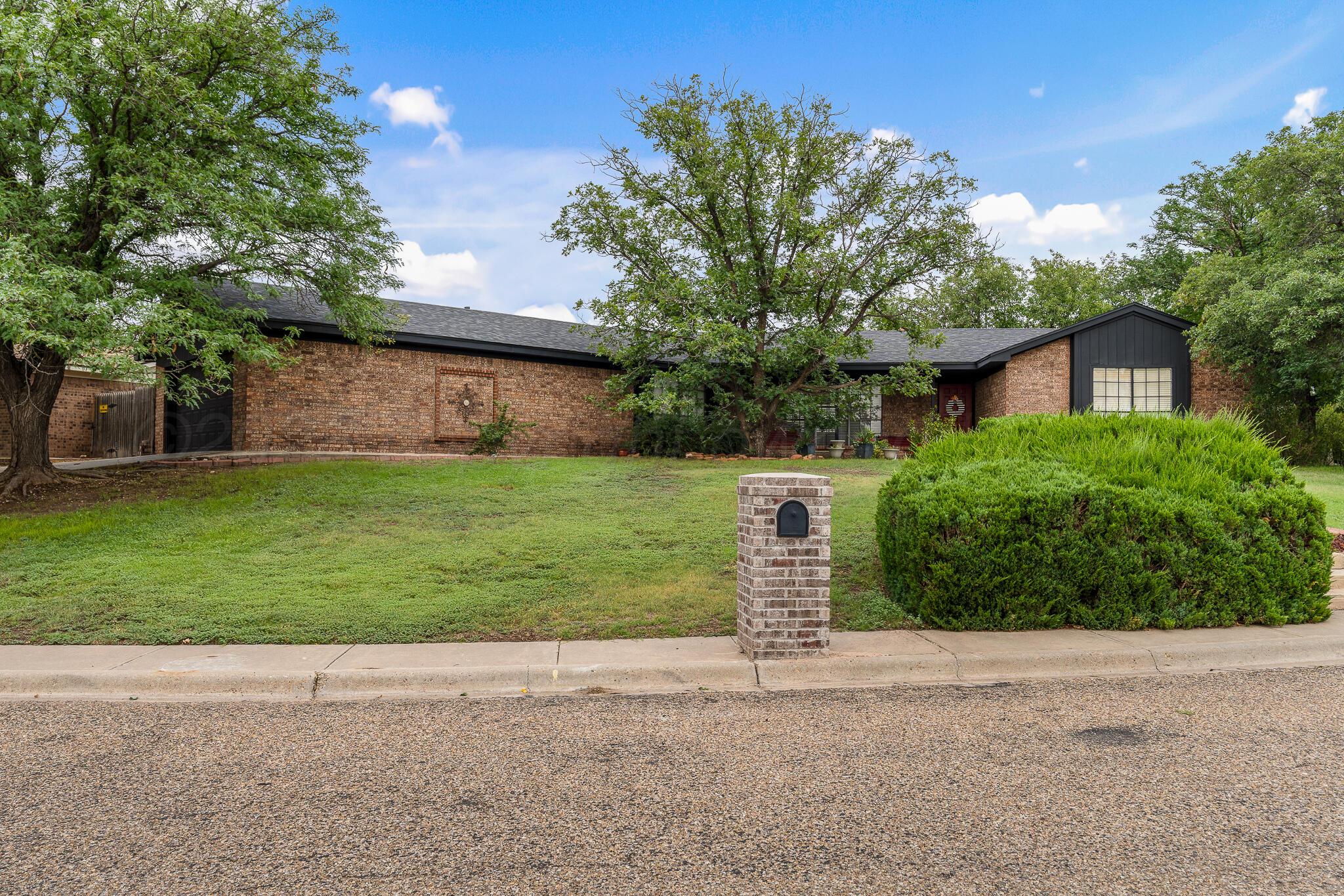 19 Canyon Rim Drive Property Photo 6
