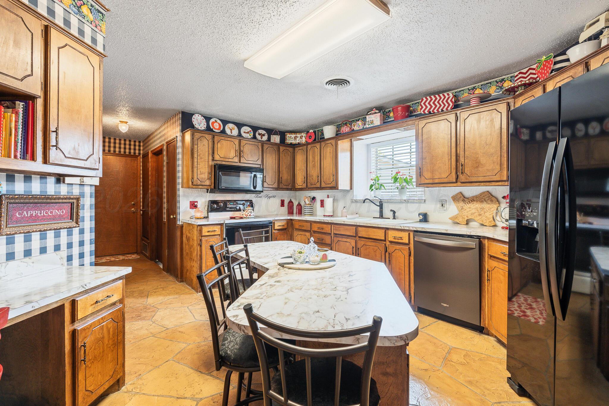 19 Canyon Rim Drive Property Photo 15