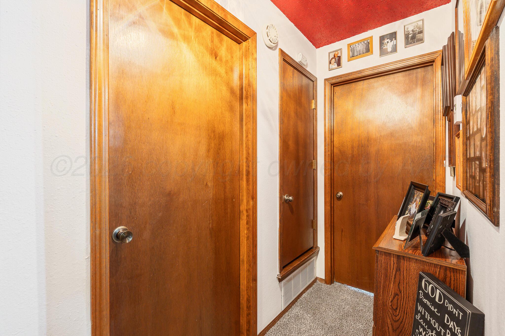 19 Canyon Rim Drive Property Photo 32