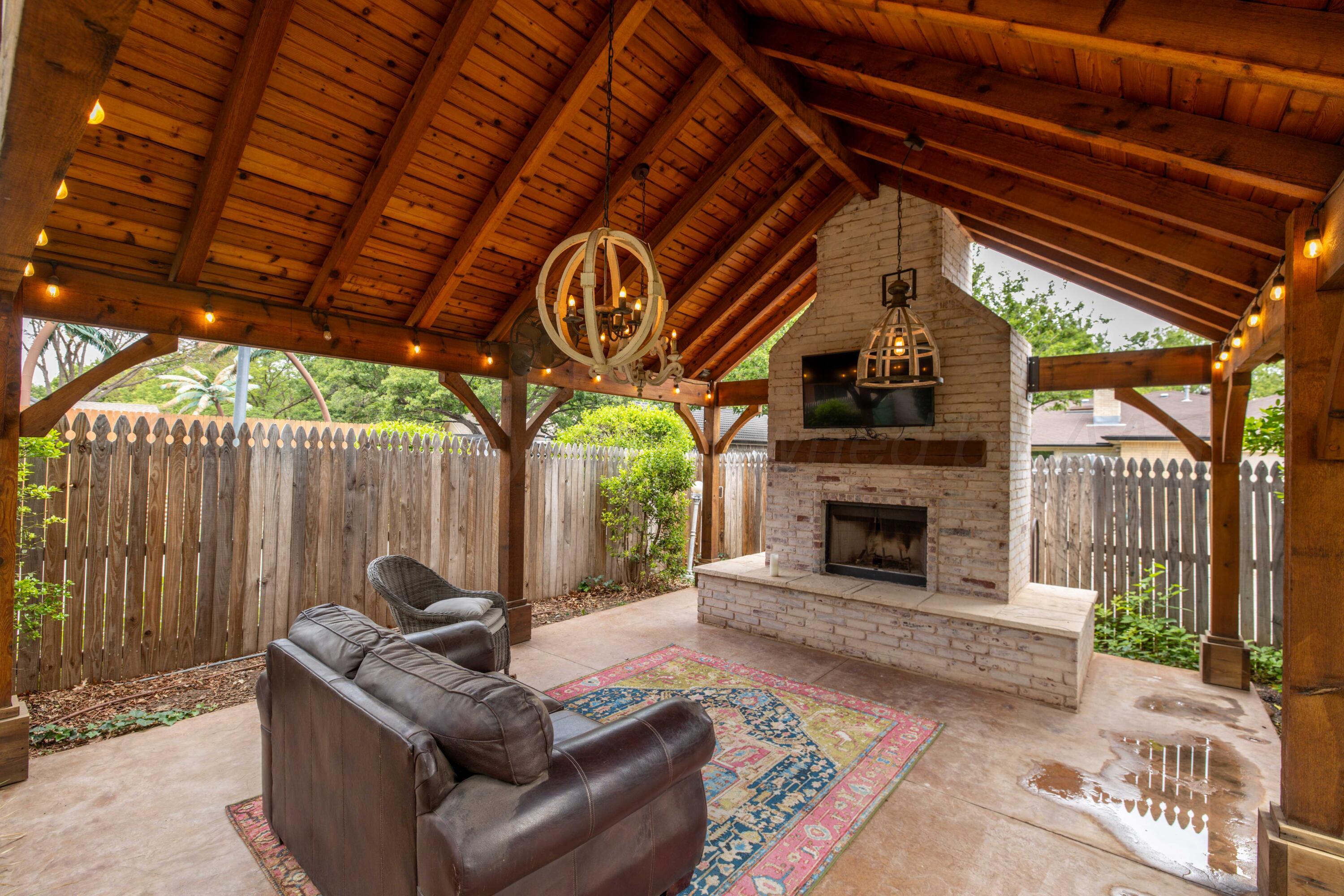 4023 Montague Drive Property Photo 3