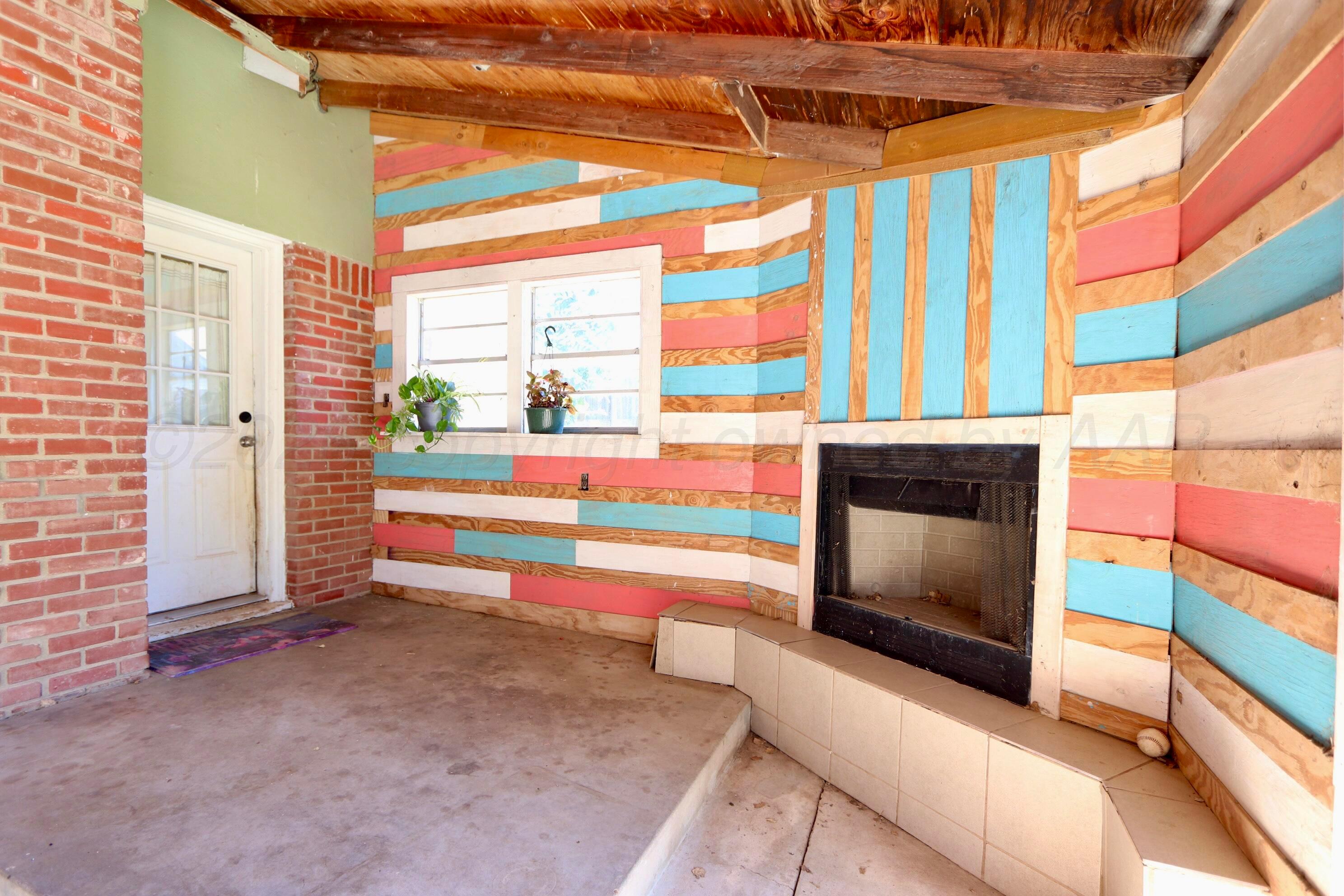 2003 S Polk Street Property Photo 21
