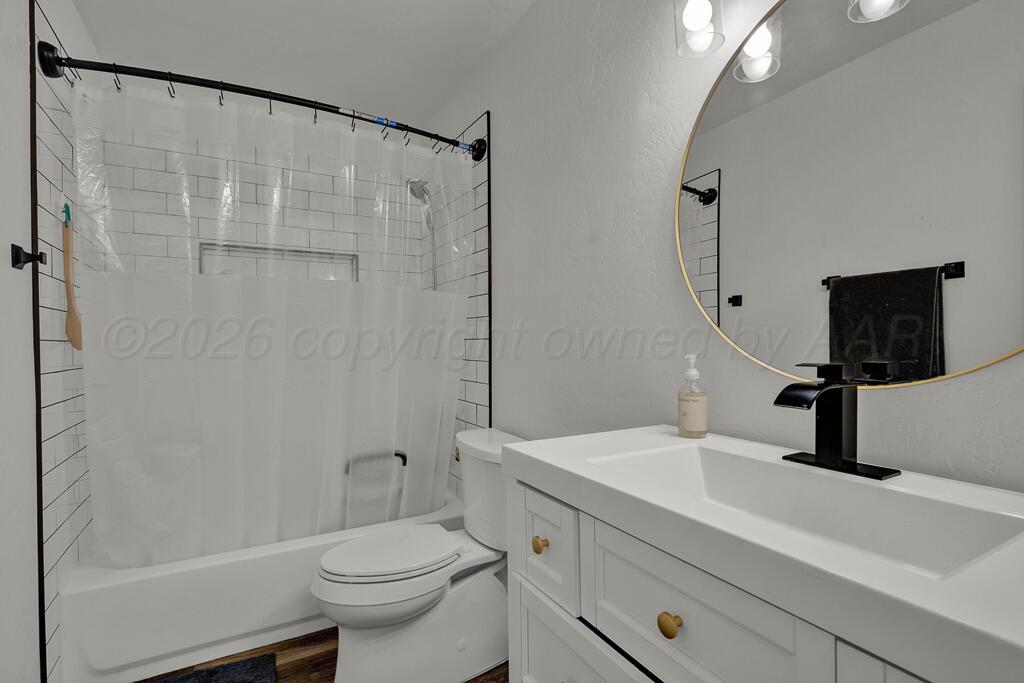 1926 S Highland Street Property Photo 12