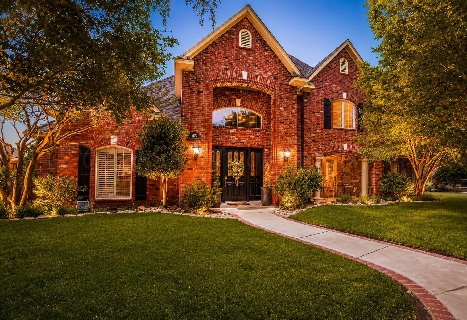 7619 Countryside Property Photo 1