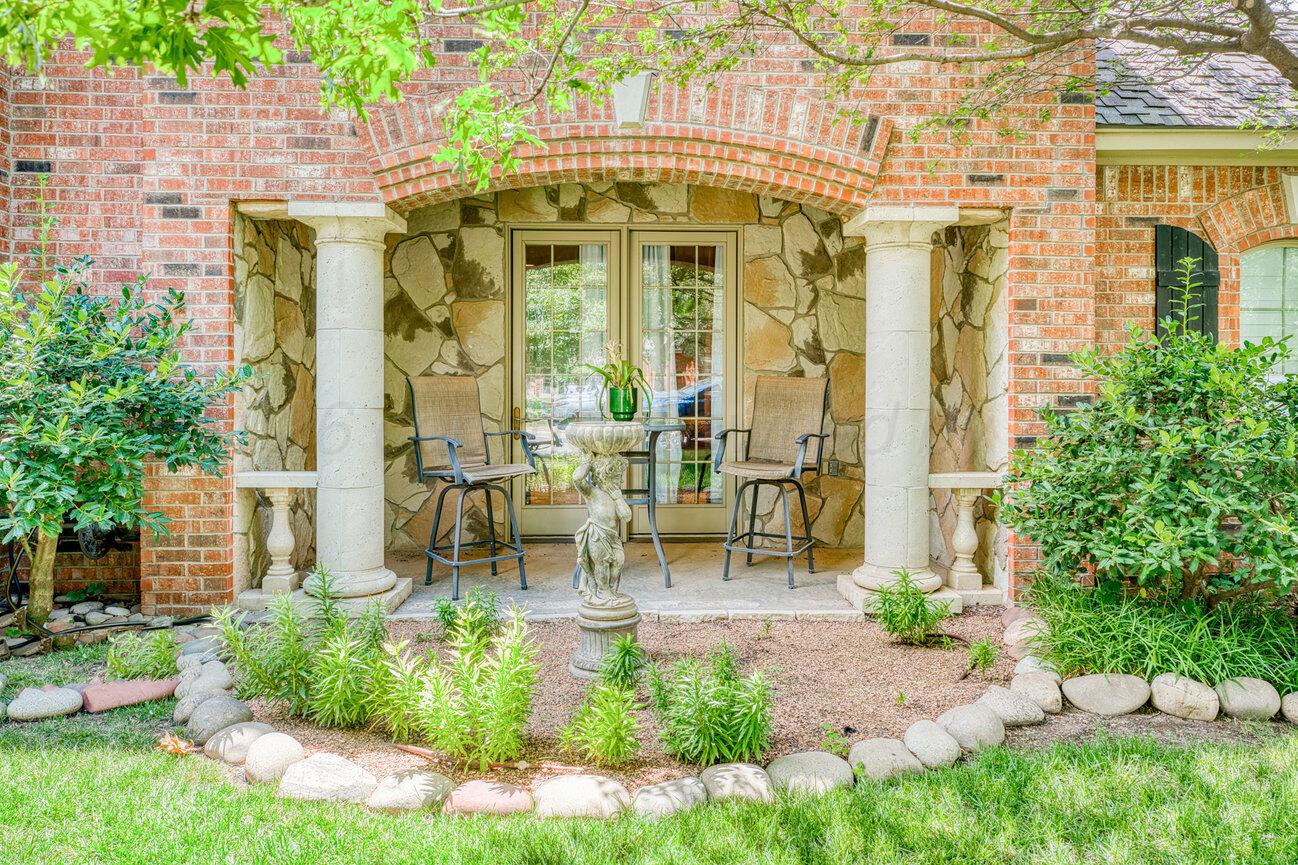7619 Countryside Property Photo 4