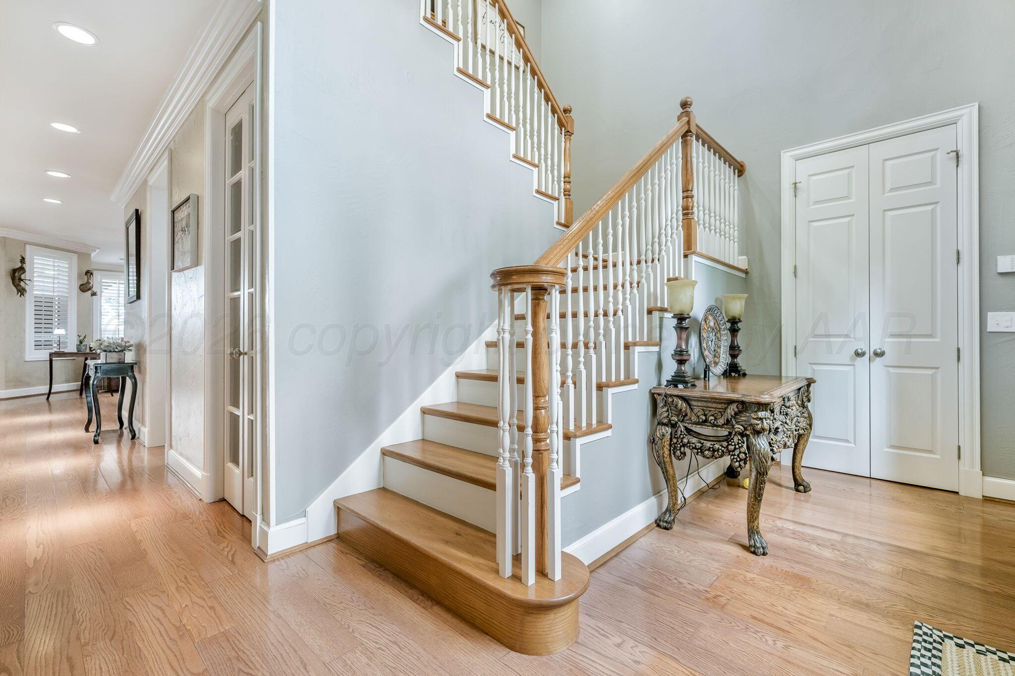 7619 Countryside Property Photo 10