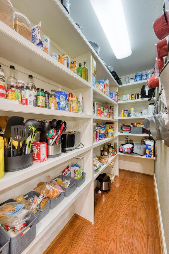 7619 Countryside Property Photo 17