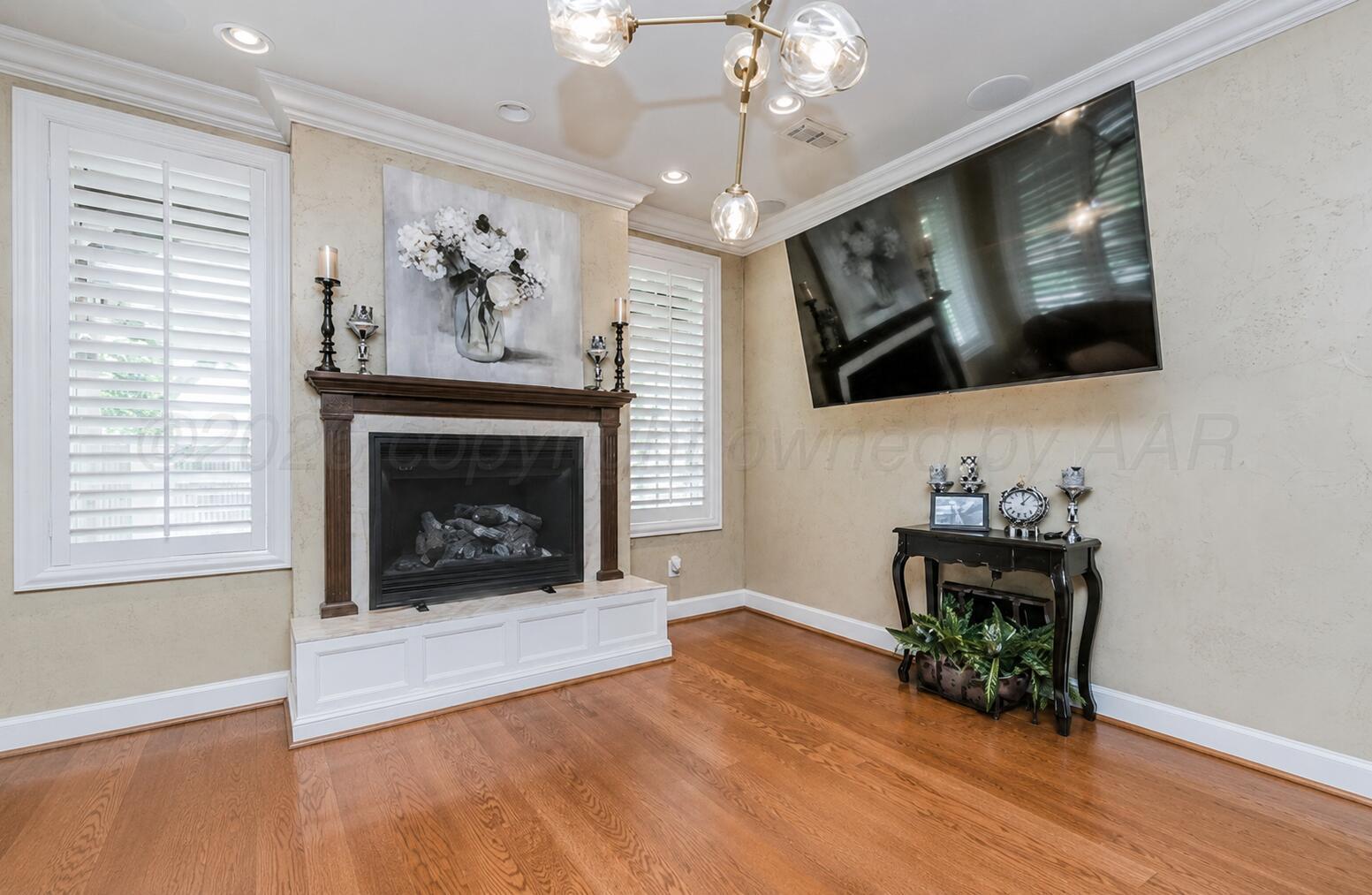 7619 Countryside Property Photo 22