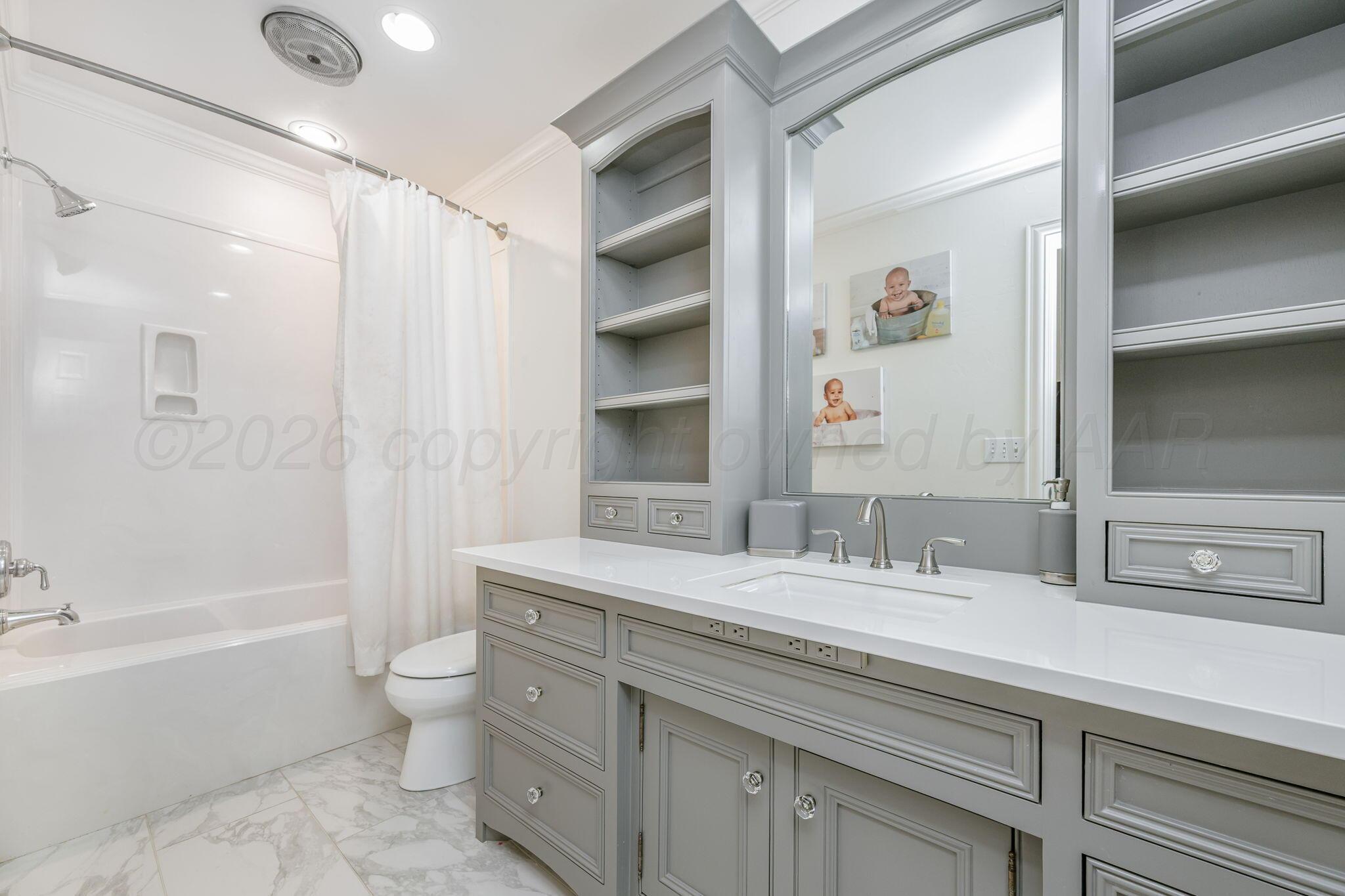 7619 Countryside Property Photo 33