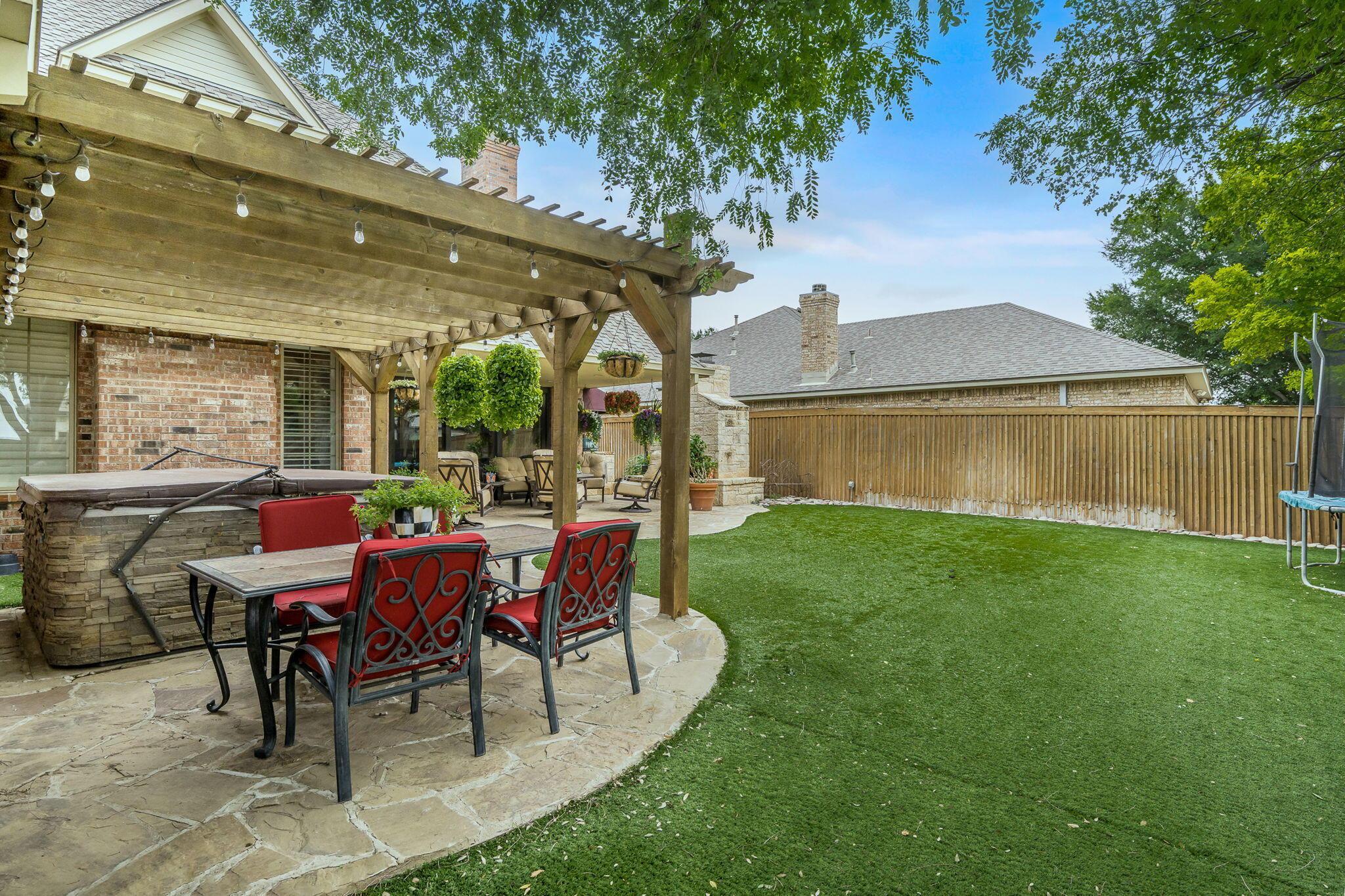 7619 Countryside Property Photo 42