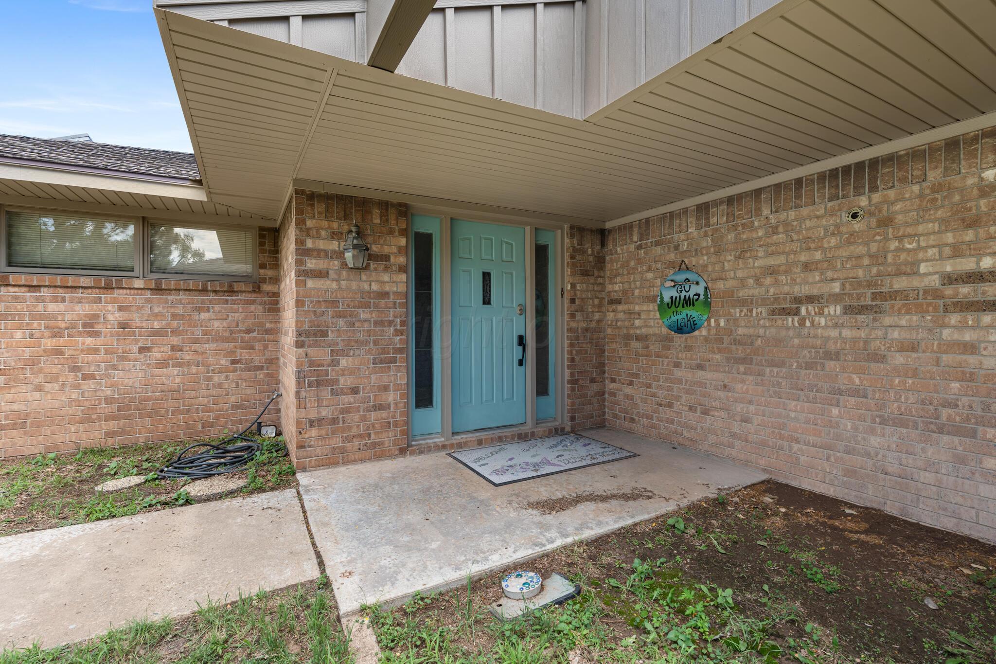 326 N Shore Drive Property Photo 8