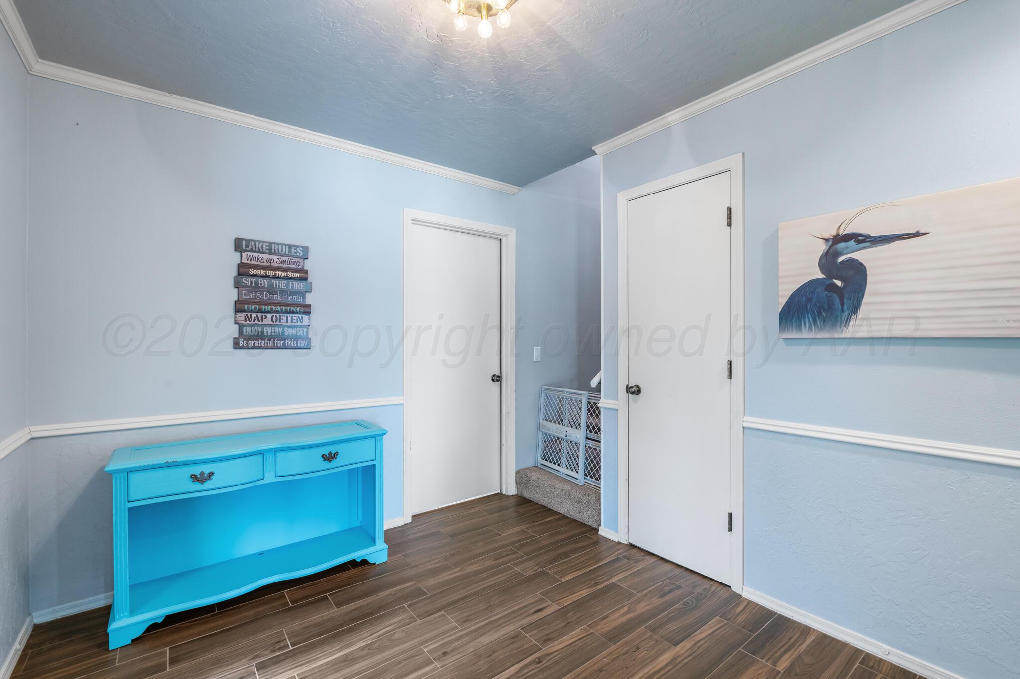 326 N Shore Drive Property Photo 11