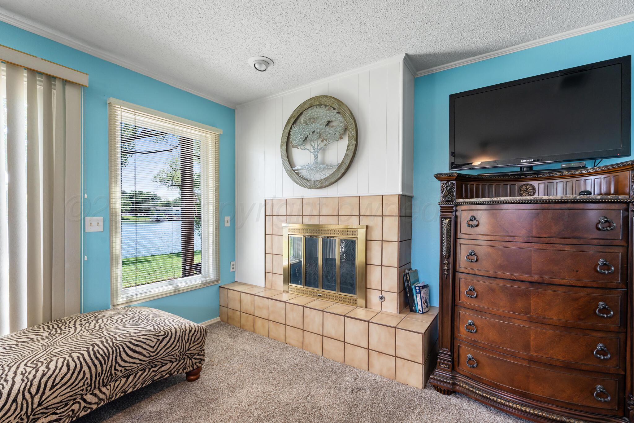 326 N Shore Drive Property Photo 32