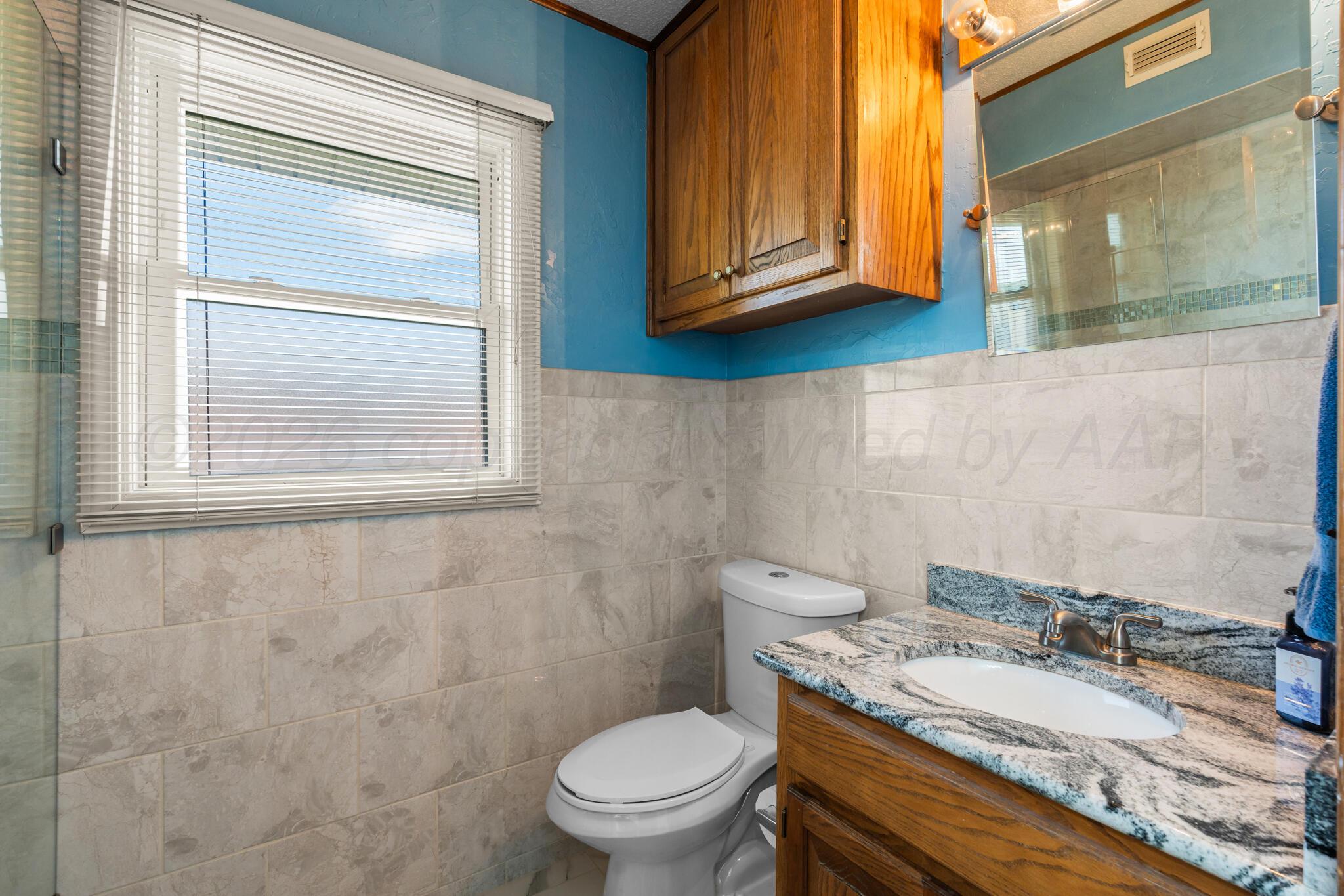 326 N Shore Drive Property Photo 33