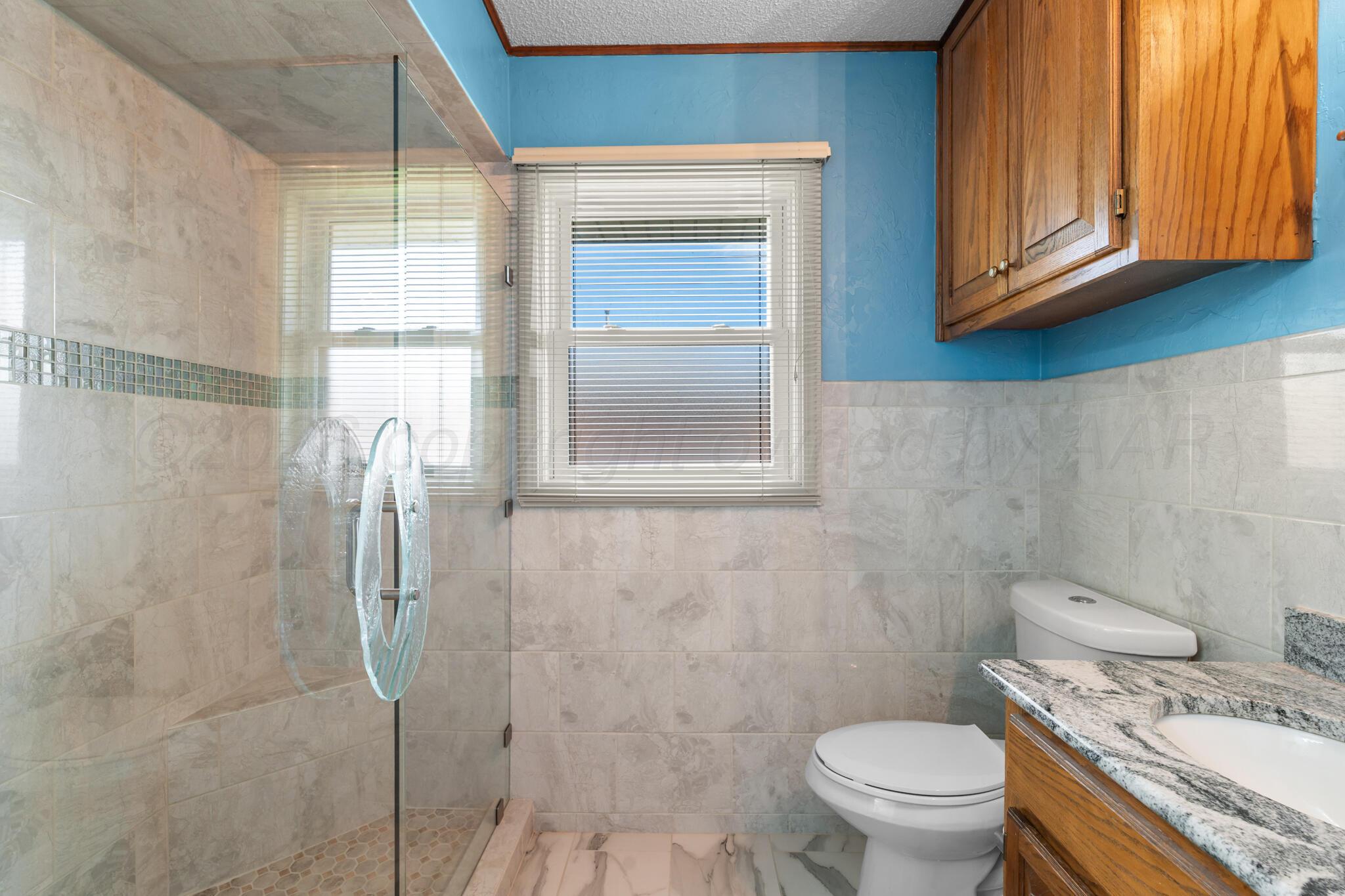 326 N Shore Drive Property Photo 34