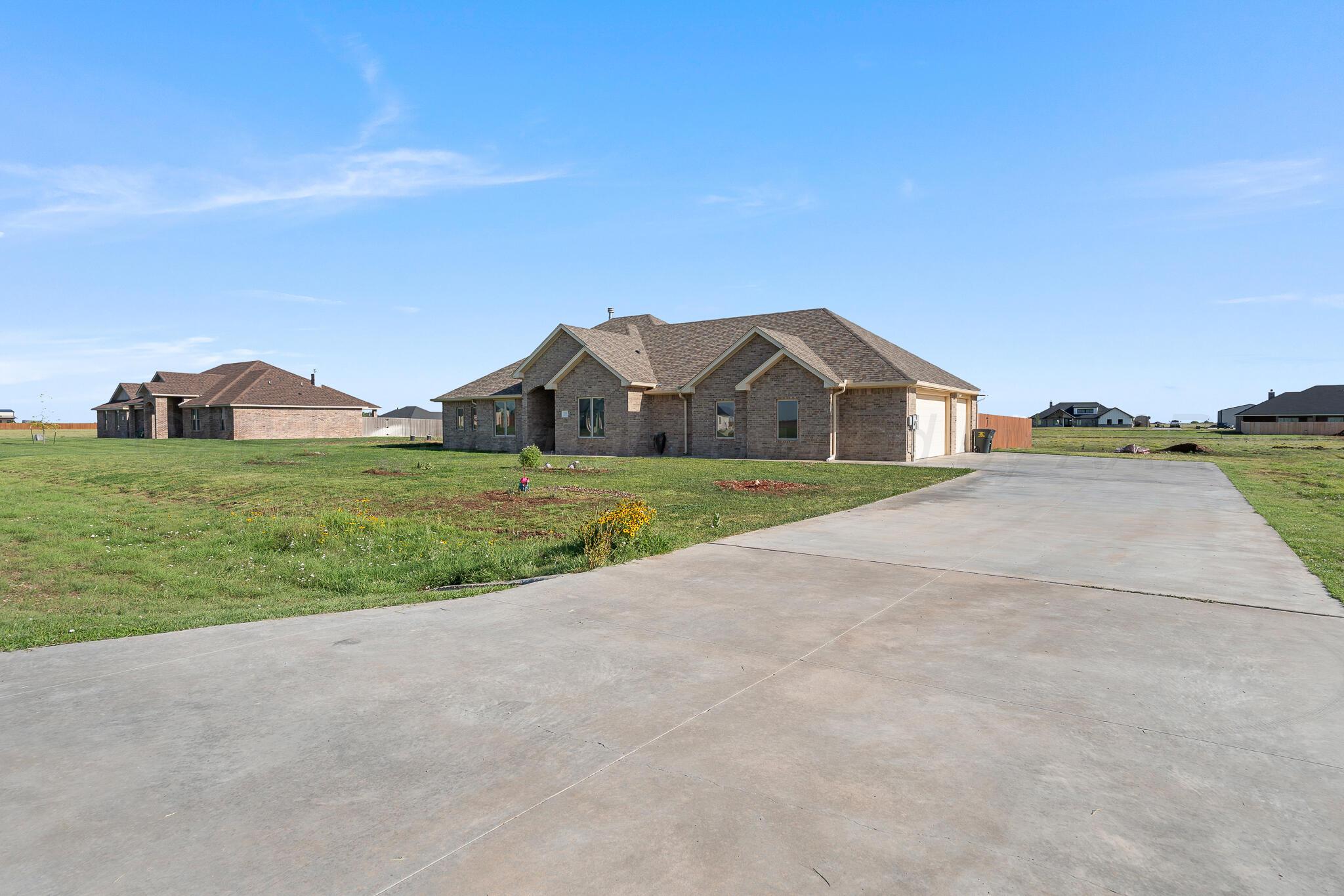 350 Snow Quail Road Property Photo 2