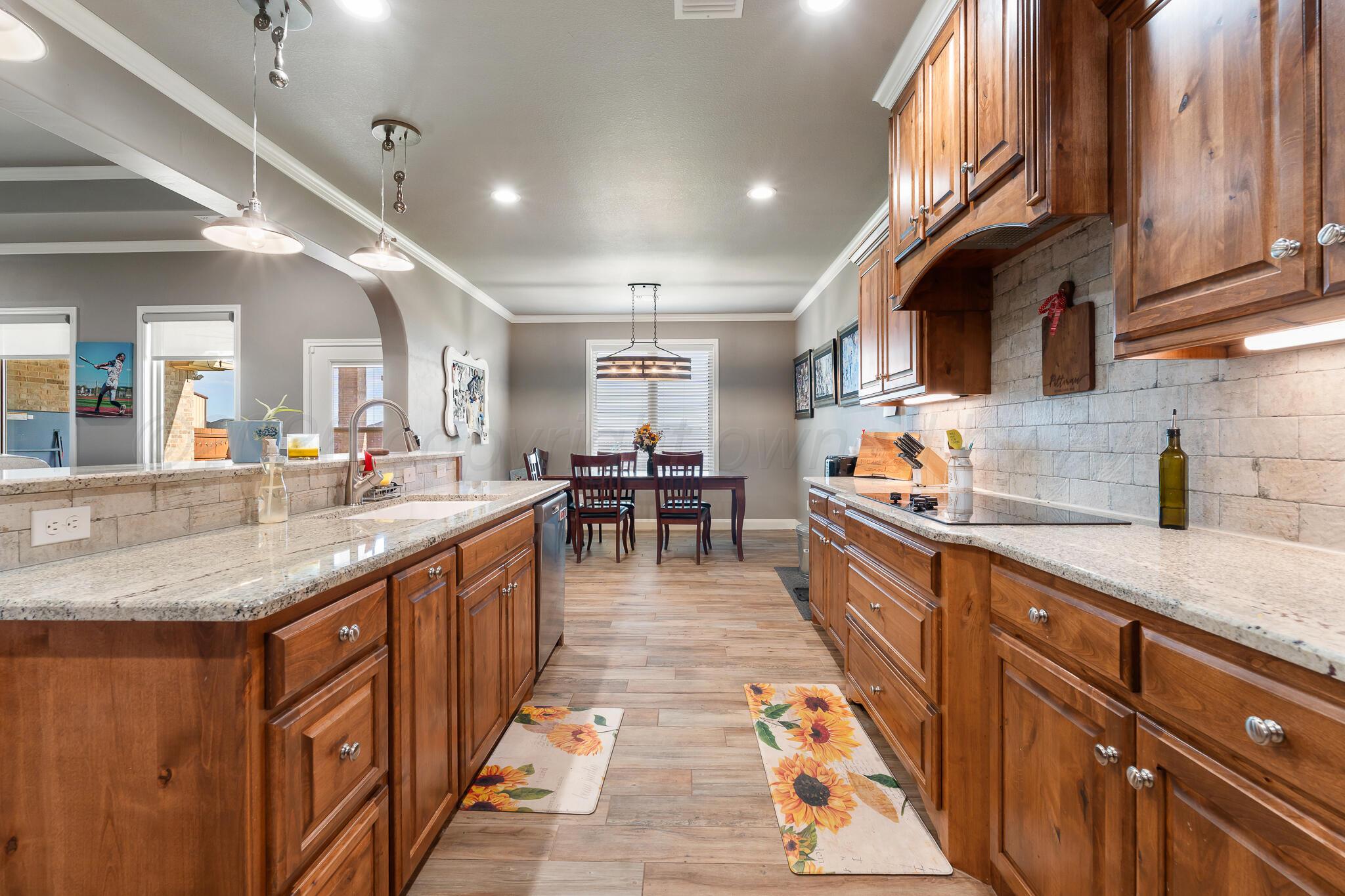 350 Snow Quail Road Property Photo 12