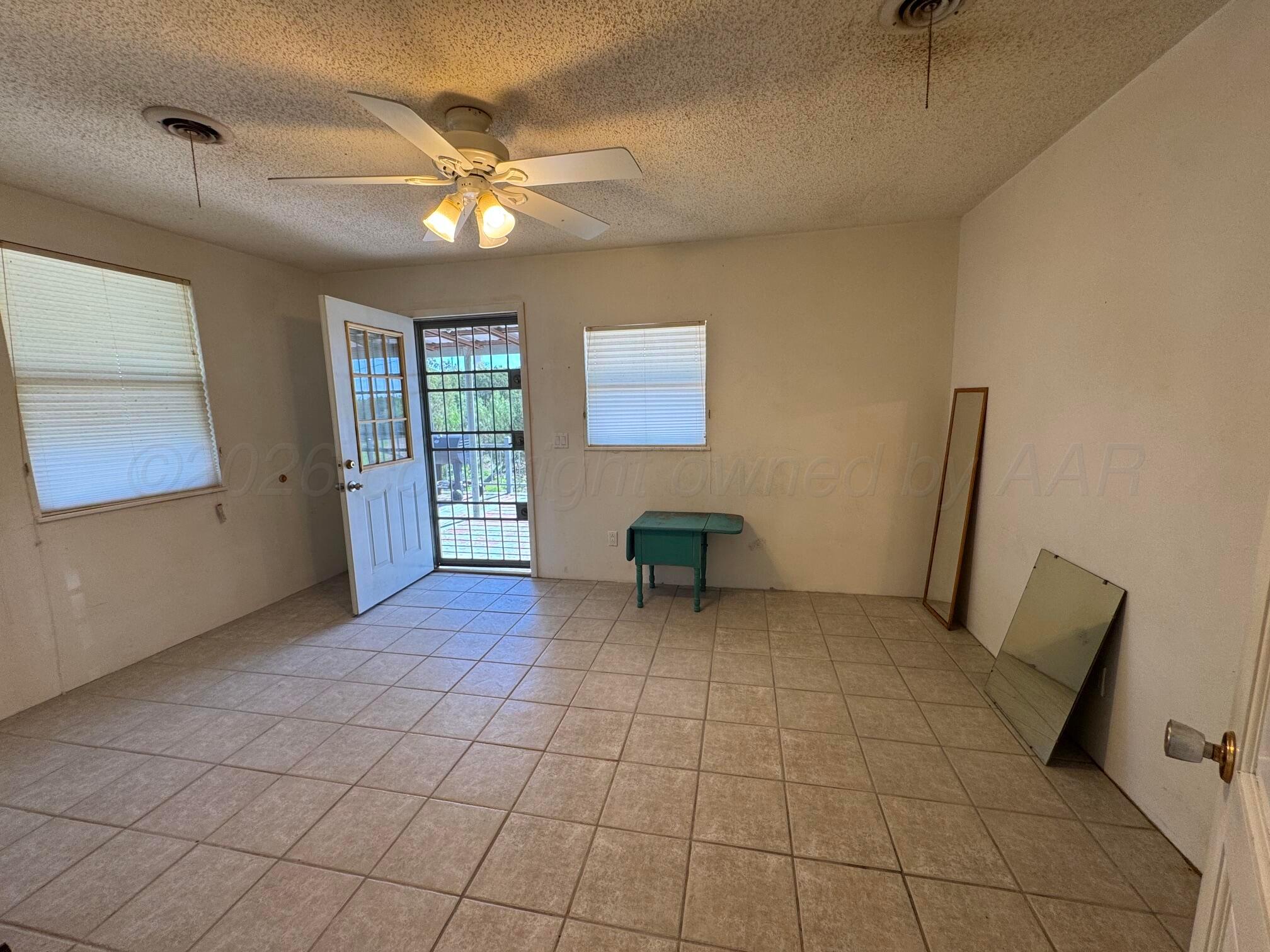 10340 Mountain Property Photo 9
