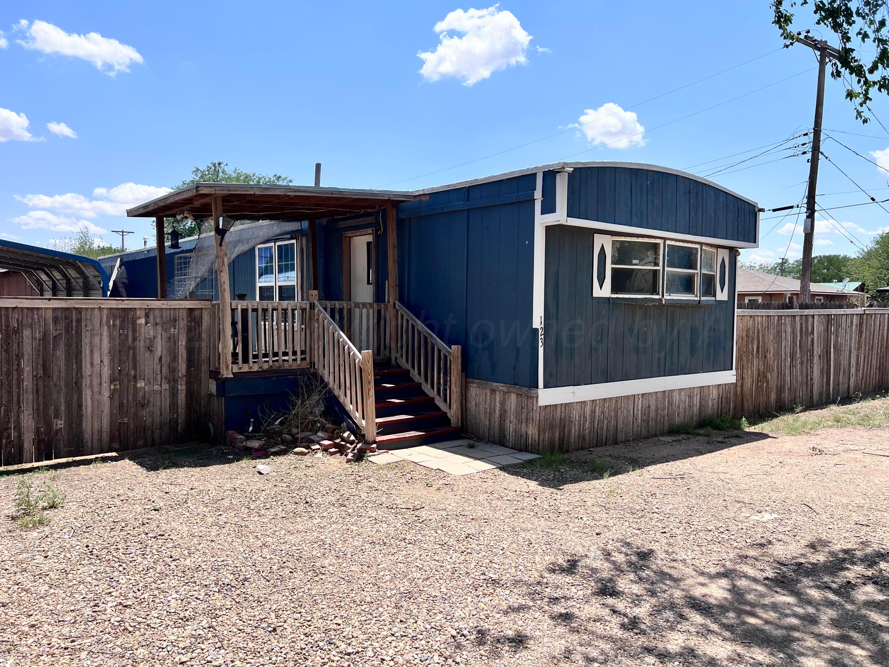 123 Moreman Street Property Photo 2