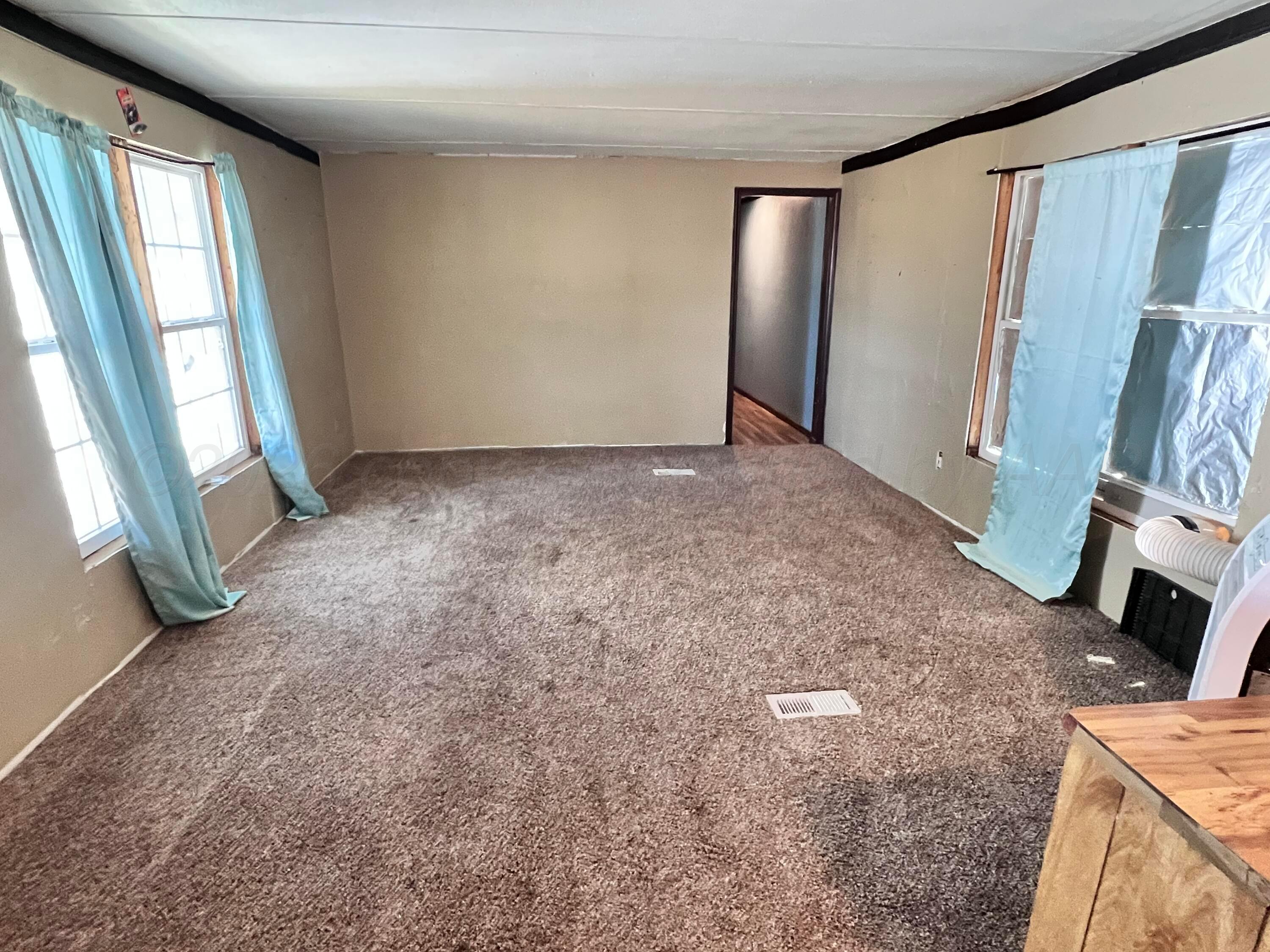123 Moreman Street Property Photo 7