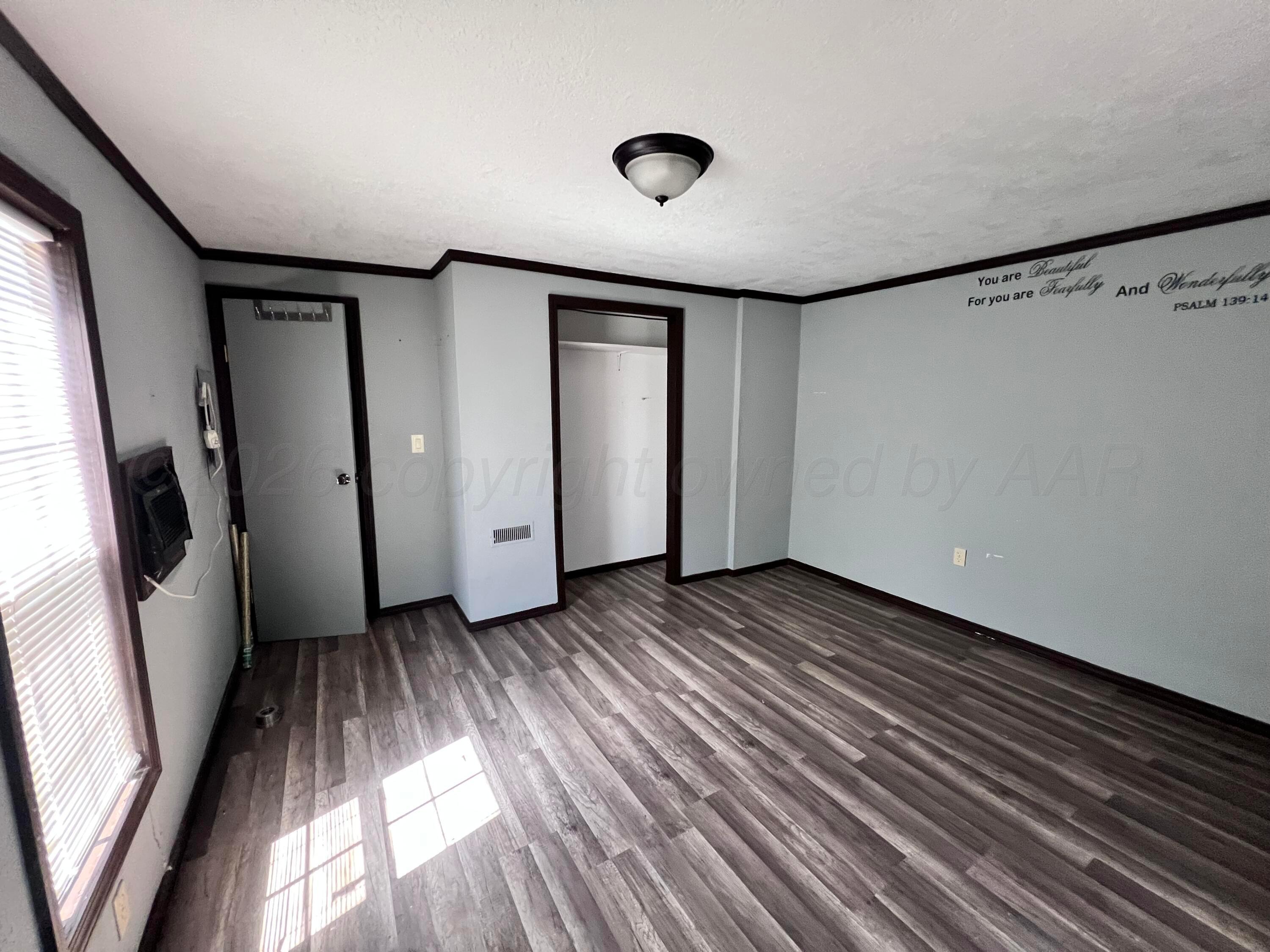 123 Moreman Street Property Photo 16