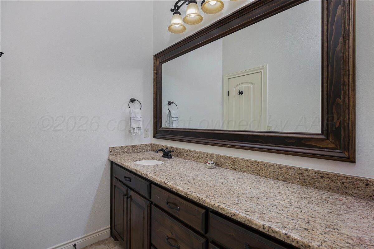 6404 Parkwood Place Property Photo 28
