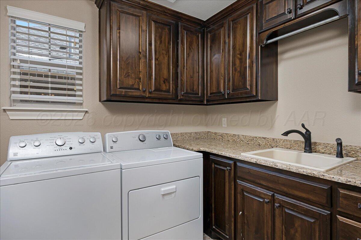 6404 Parkwood Place Property Photo 37