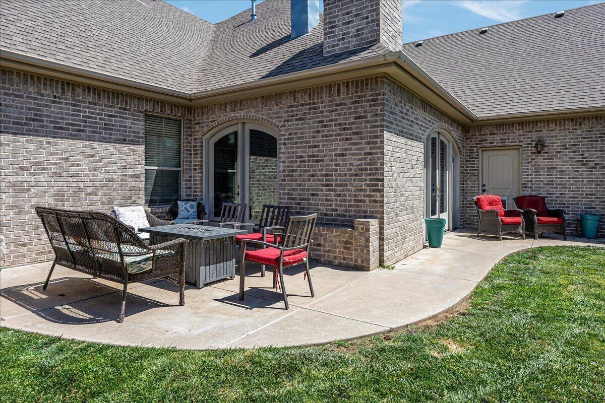 6404 Parkwood Place Property Photo 41