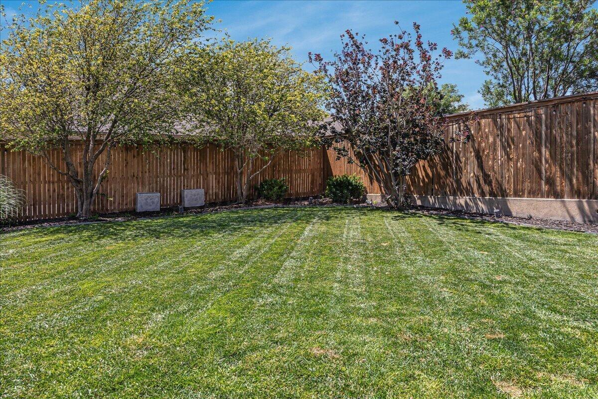 6404 Parkwood Place Property Photo 42