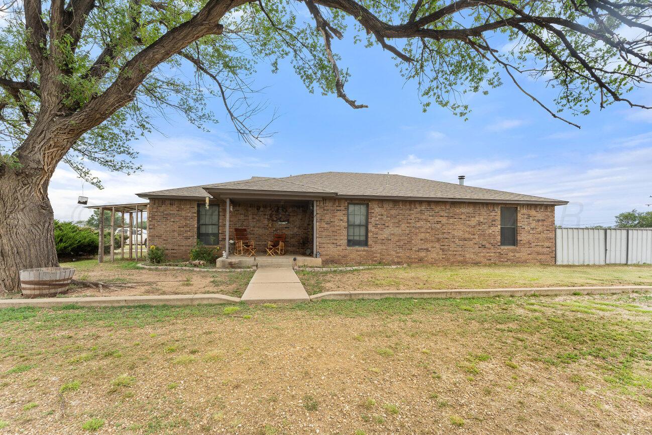 608 11th Street Property Photo 1