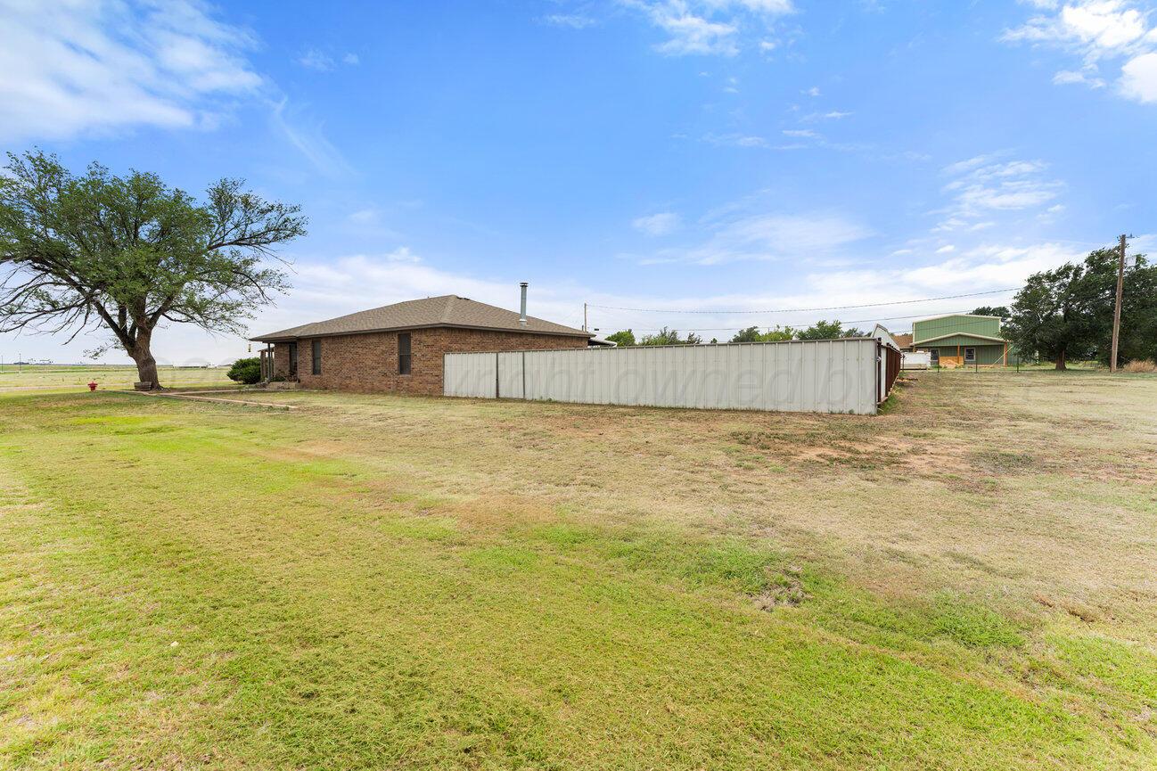 608 11th Street Property Photo 2