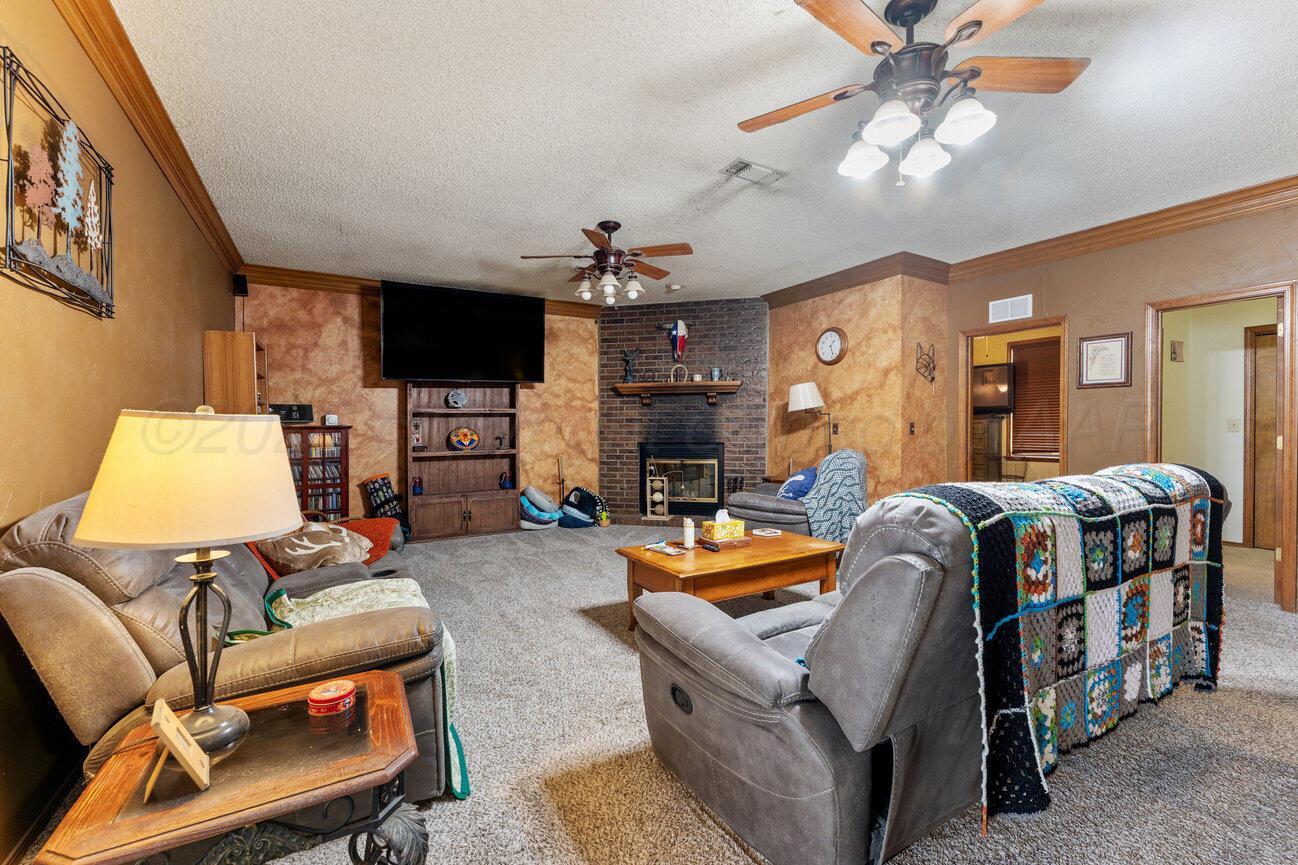 608 11th Street Property Photo 11