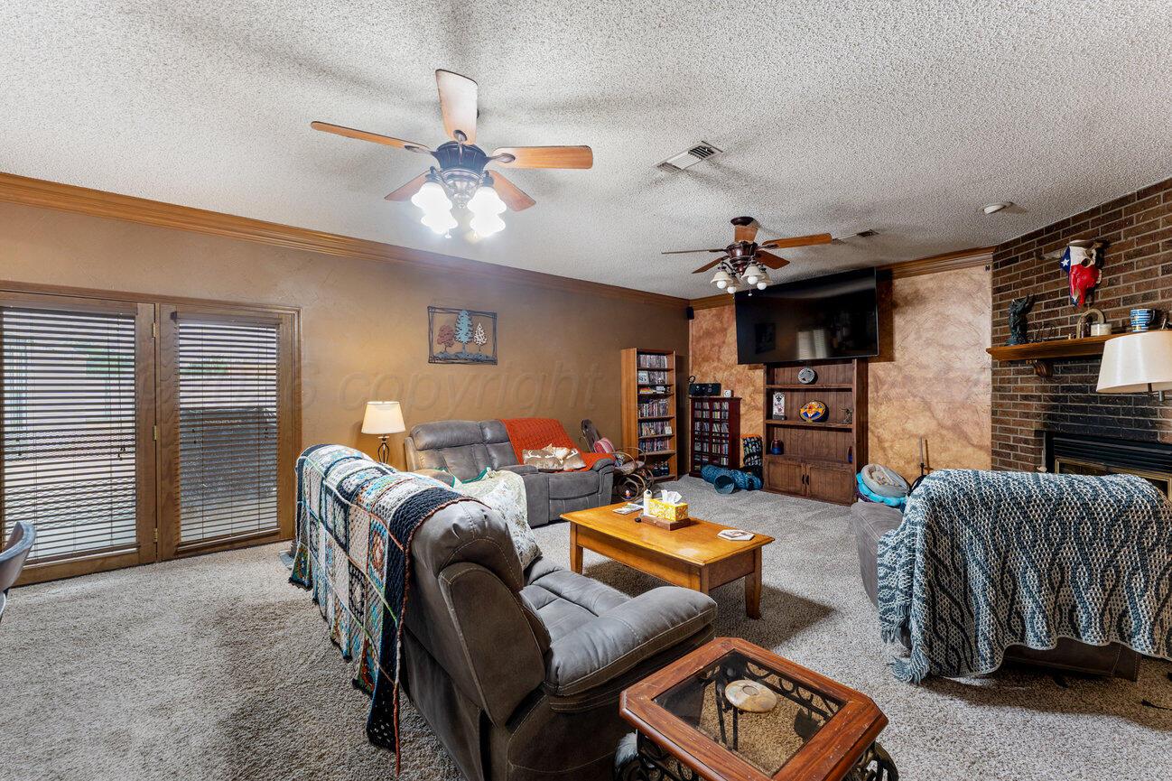 608 11th Street Property Photo 12