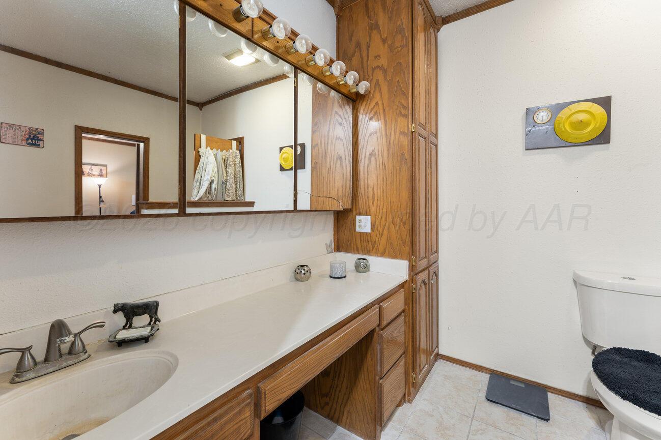 608 11th Street Property Photo 28