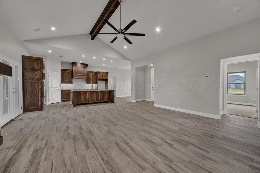 400 Desert Quail Road Property Photo 4