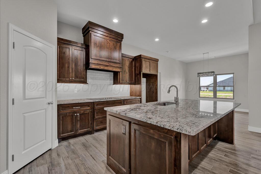 400 Desert Quail Road Property Photo 8