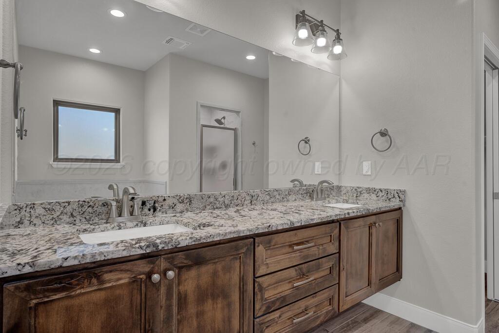 400 Desert Quail Road Property Photo 14