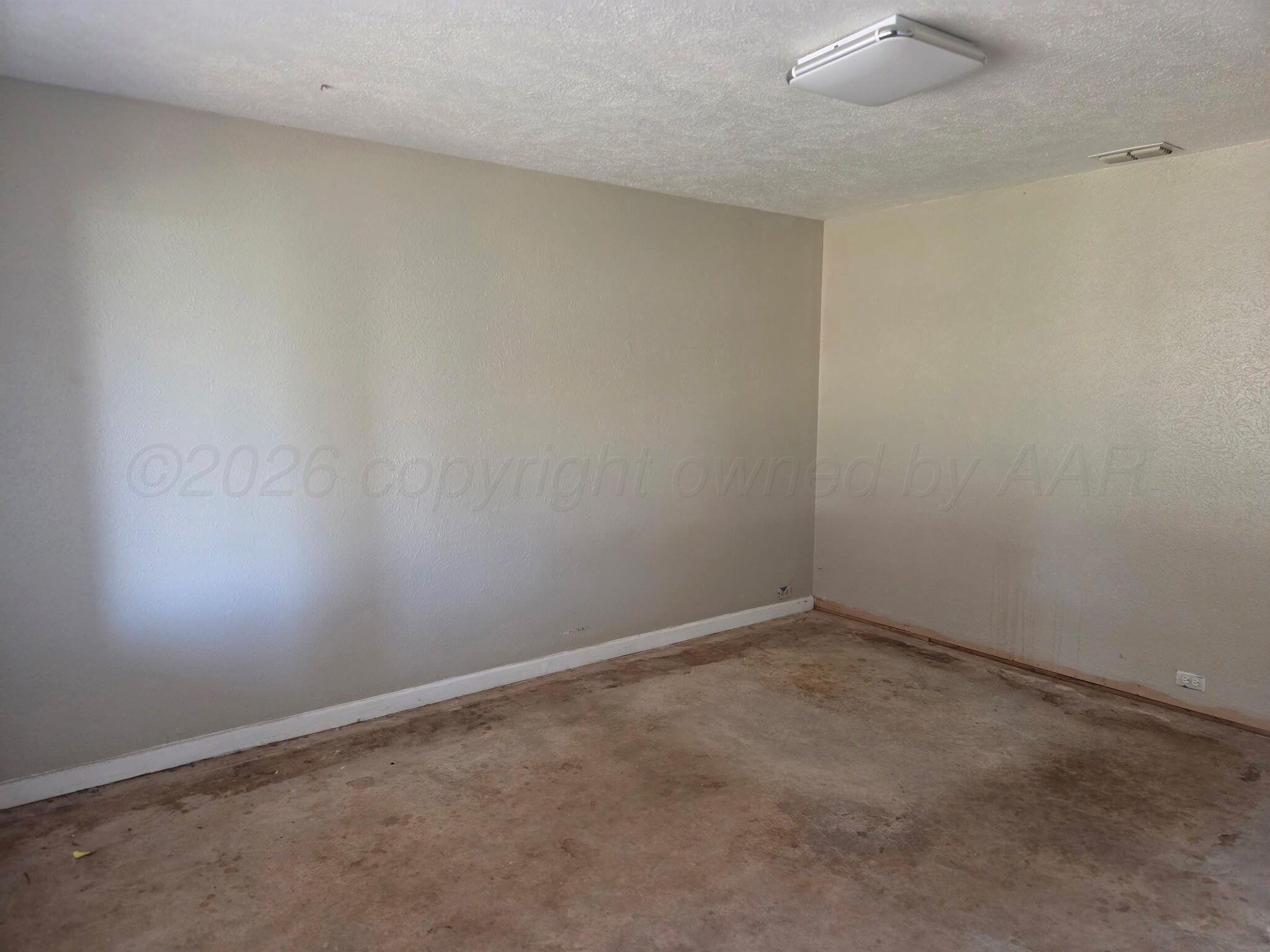1311 E Reppto Street Property Photo 7