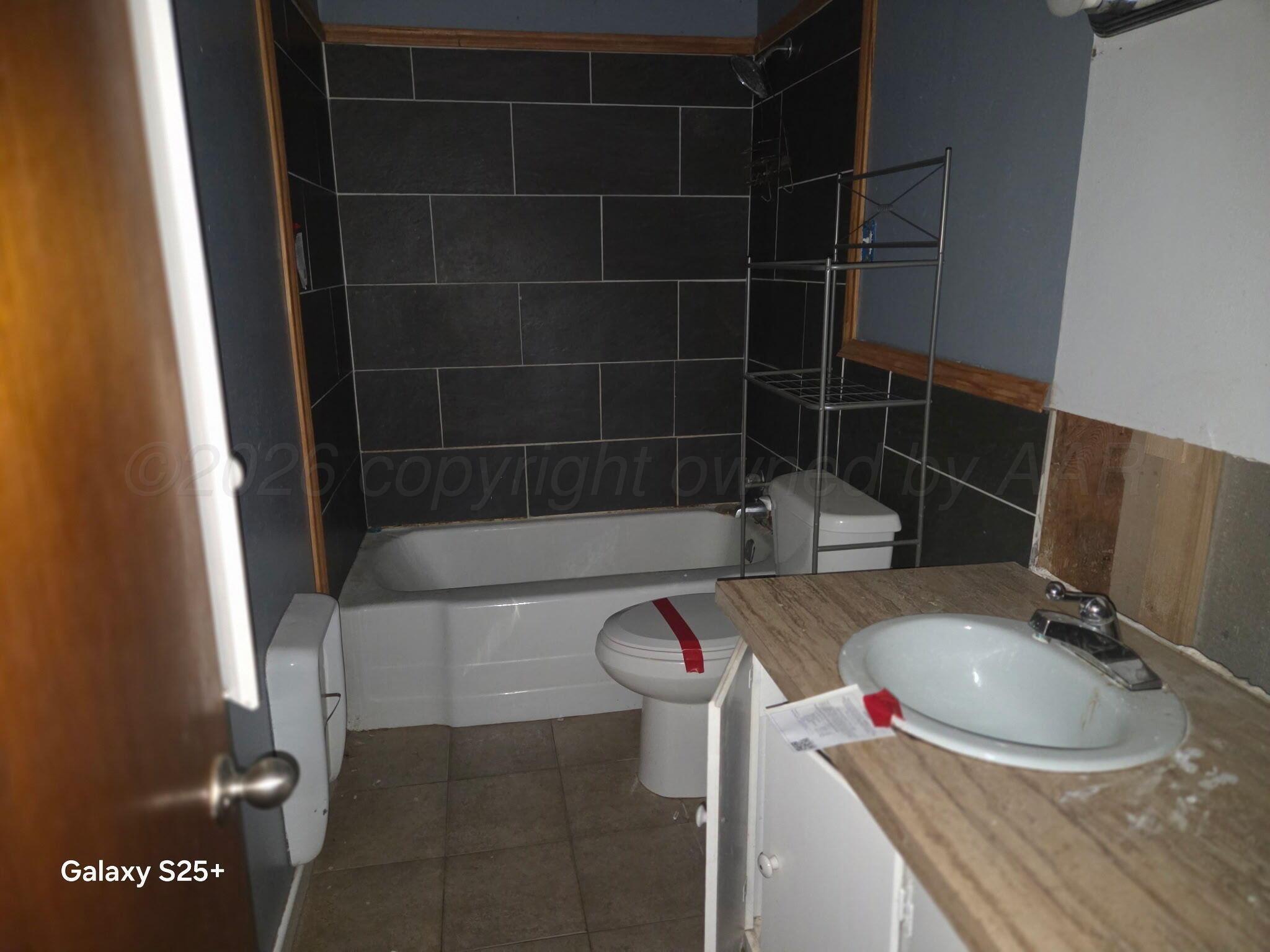 1311 E Reppto Street Property Photo 8