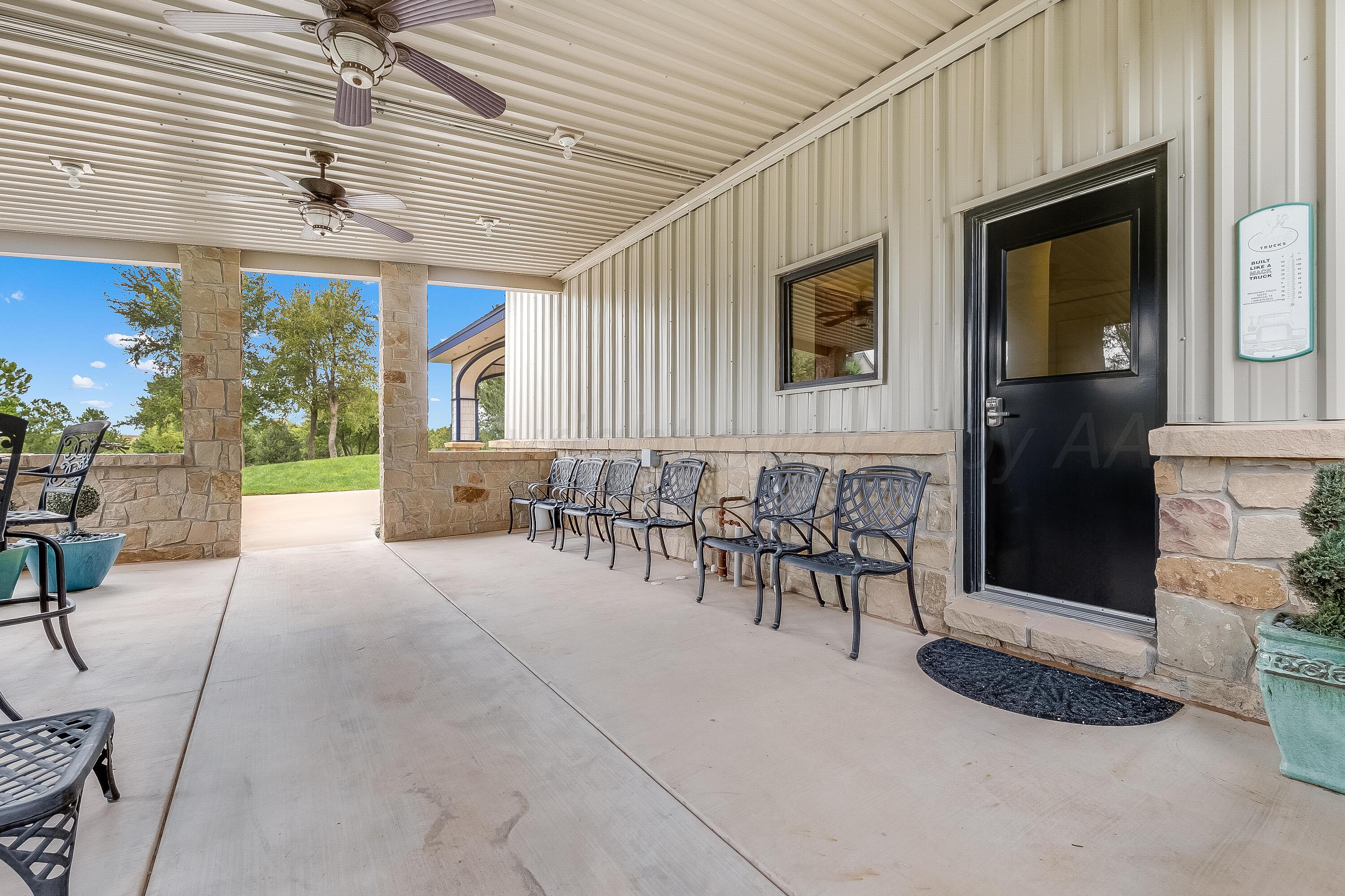 9 Stoneridge Drive Property Photo 81