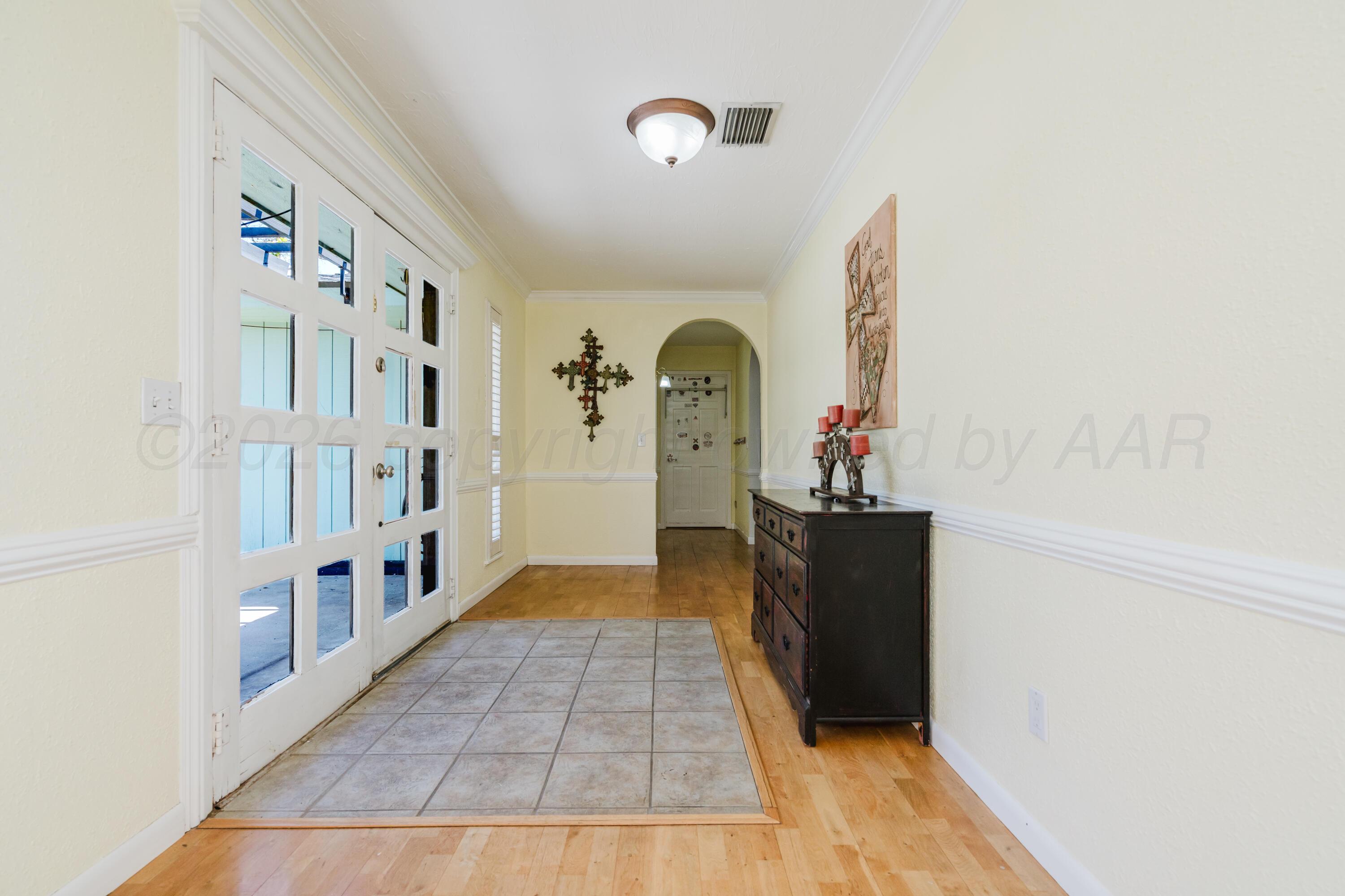 219 Bailey Avenue Property Photo 3