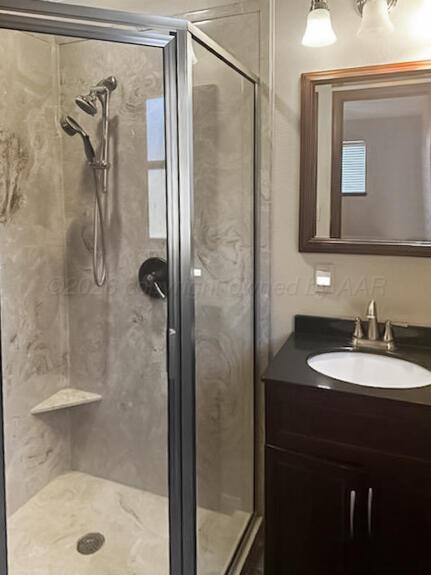 1511 Canyon Drive Property Photo 12