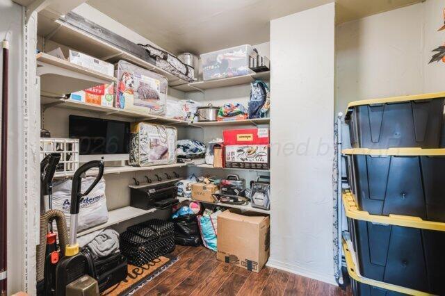 5711 Nicholas Property Photo 18