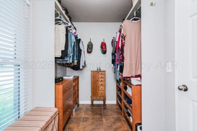 5711 Nicholas Property Photo 28