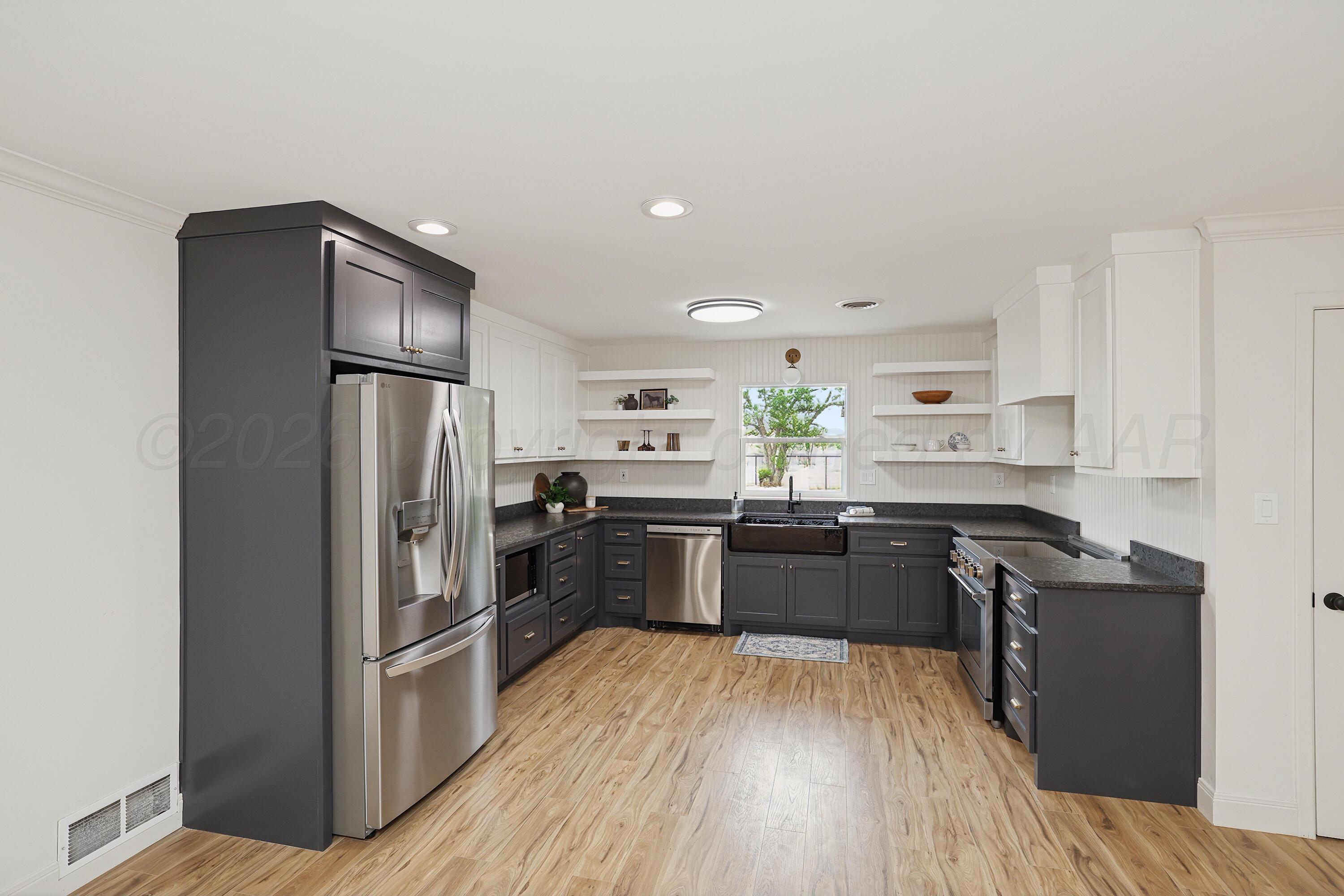 5920 Hester Road Property Photo 11