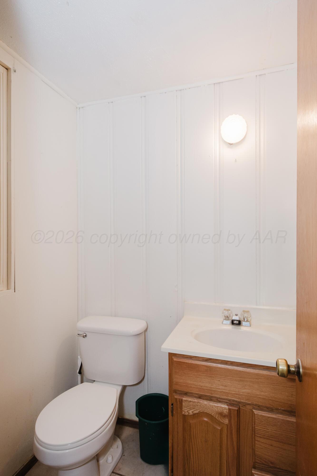 2900 S Vernon Street Property Photo 20